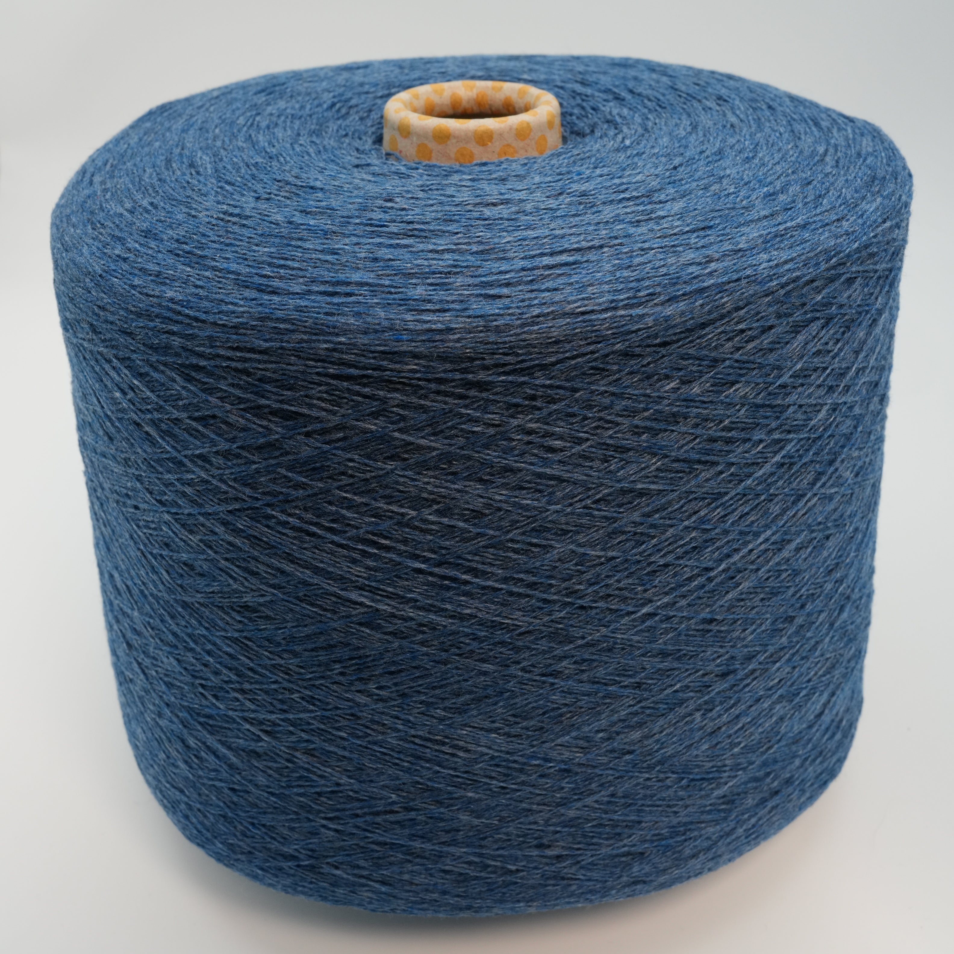 Nuovo 1200m/100g (1312yds/3.5oz), Frosted Blue – Cashmere, Virgin Wool, Silk, Viscose & Camel Hair Blend