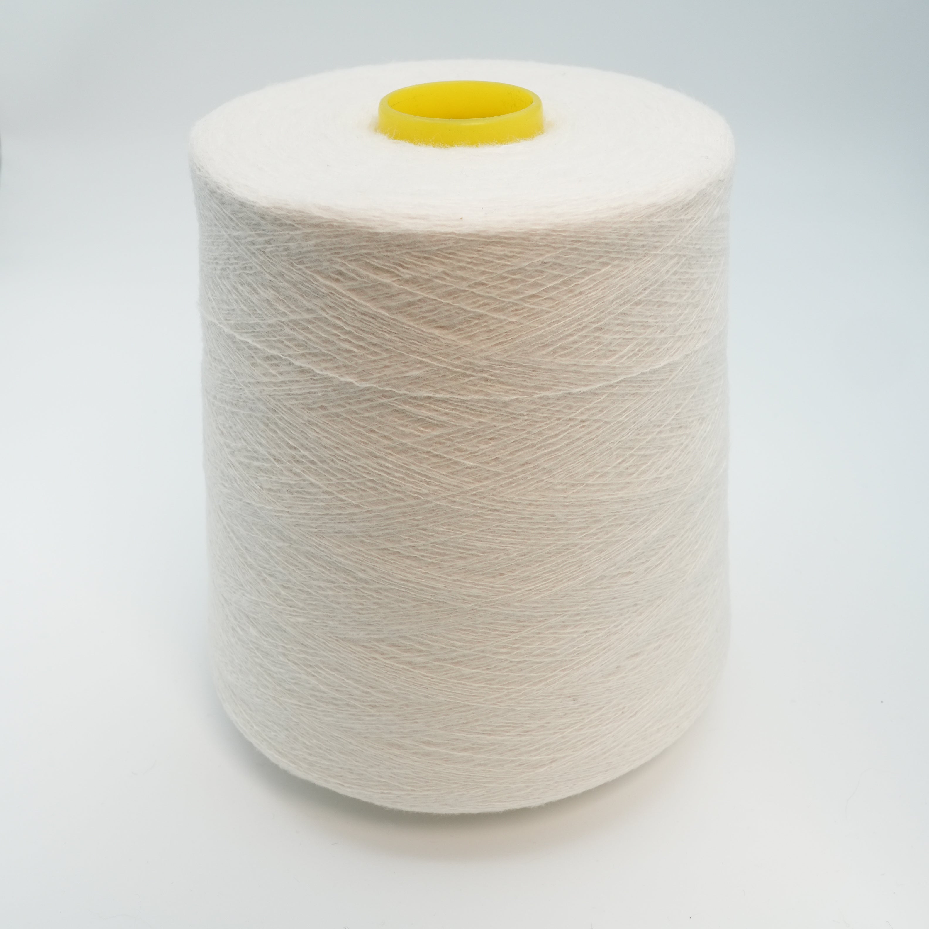 Vanutyzermat | Cream White, 2280m/100g (2495yds/3.5oz), Fine Wool, Cashmere, and Viscose Blend