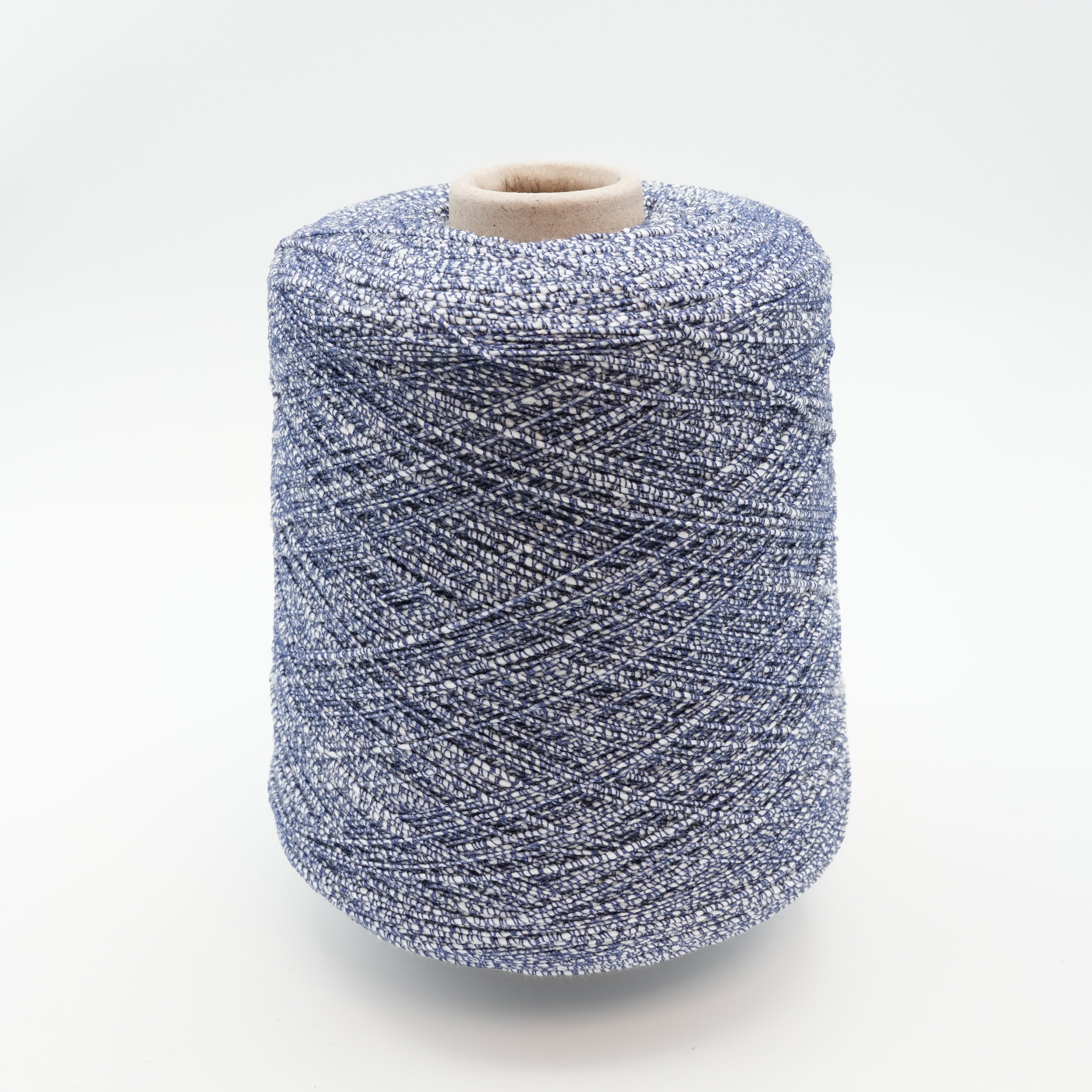Cocomild 530m/100g (580yds/3.5oz), Blueberry Marshmallow – Cotton, Viscose & Polycarbonate Blend