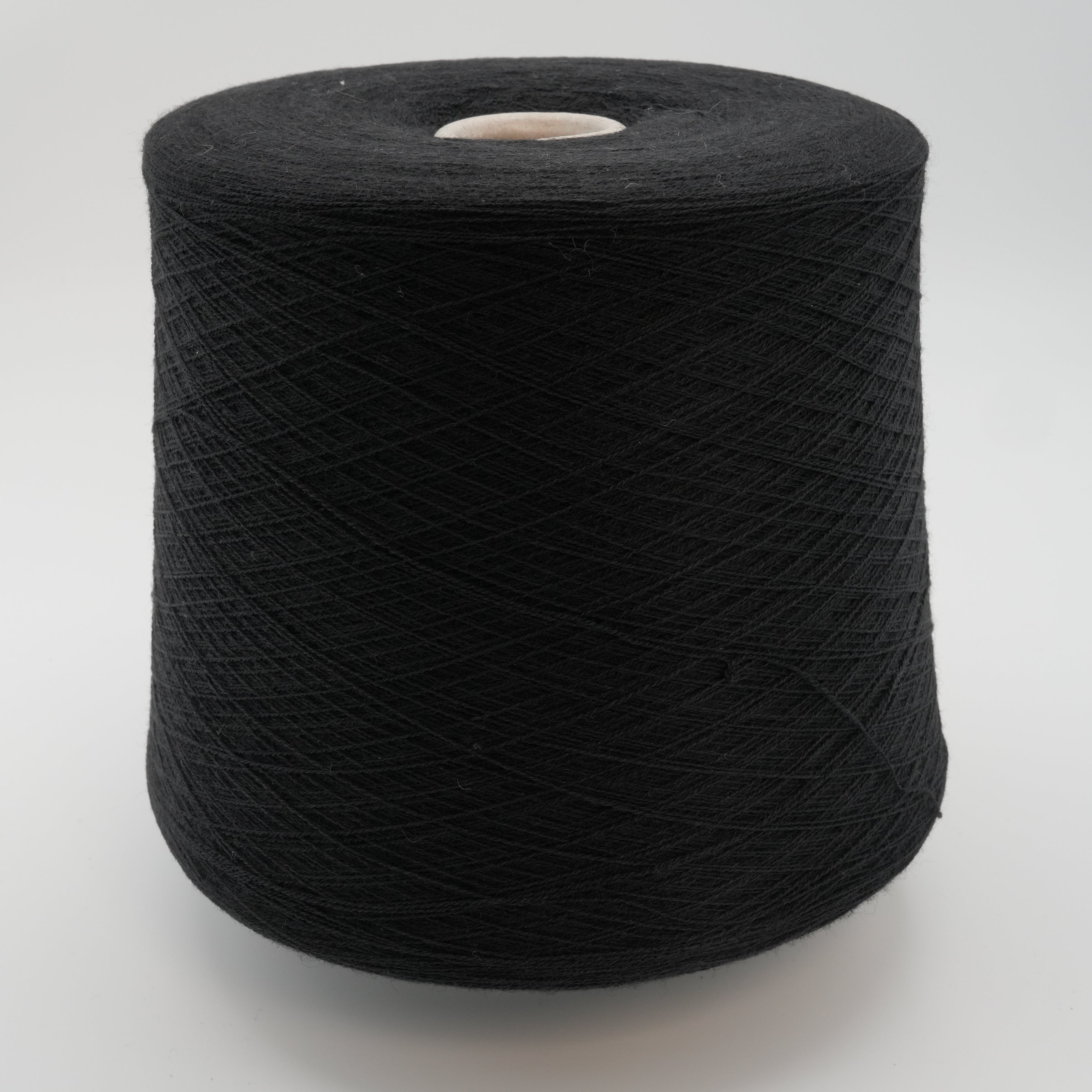 Feel 3800m/100g (4157yds/3.5oz), Warm White – Merino Wool, Cotton & Polyamide Blend