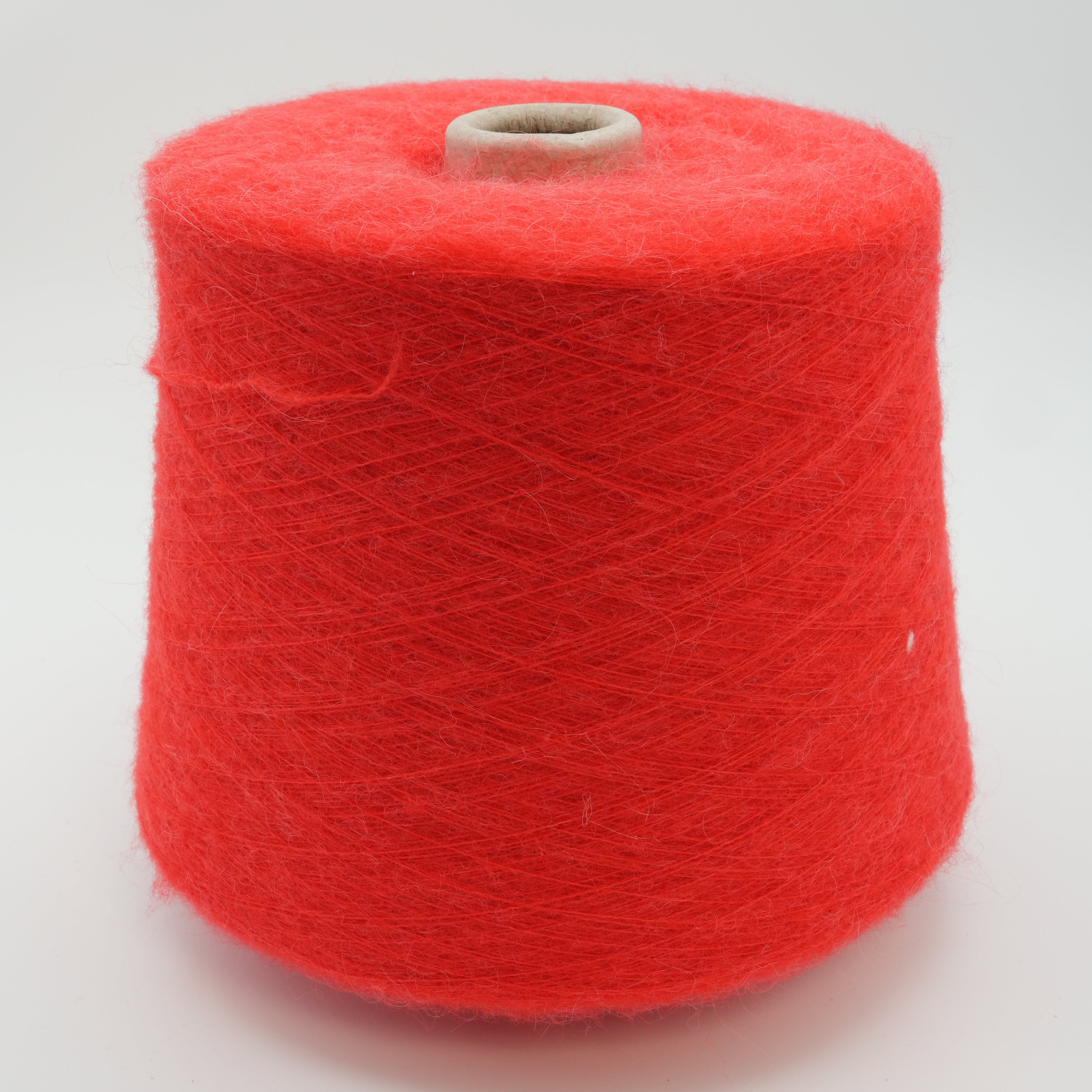 Naomi 1500m/100g (1640yds/3.5oz), Scarlet Cloud – Baby Alpaca, Merino Wool, Polyamide & Elastane