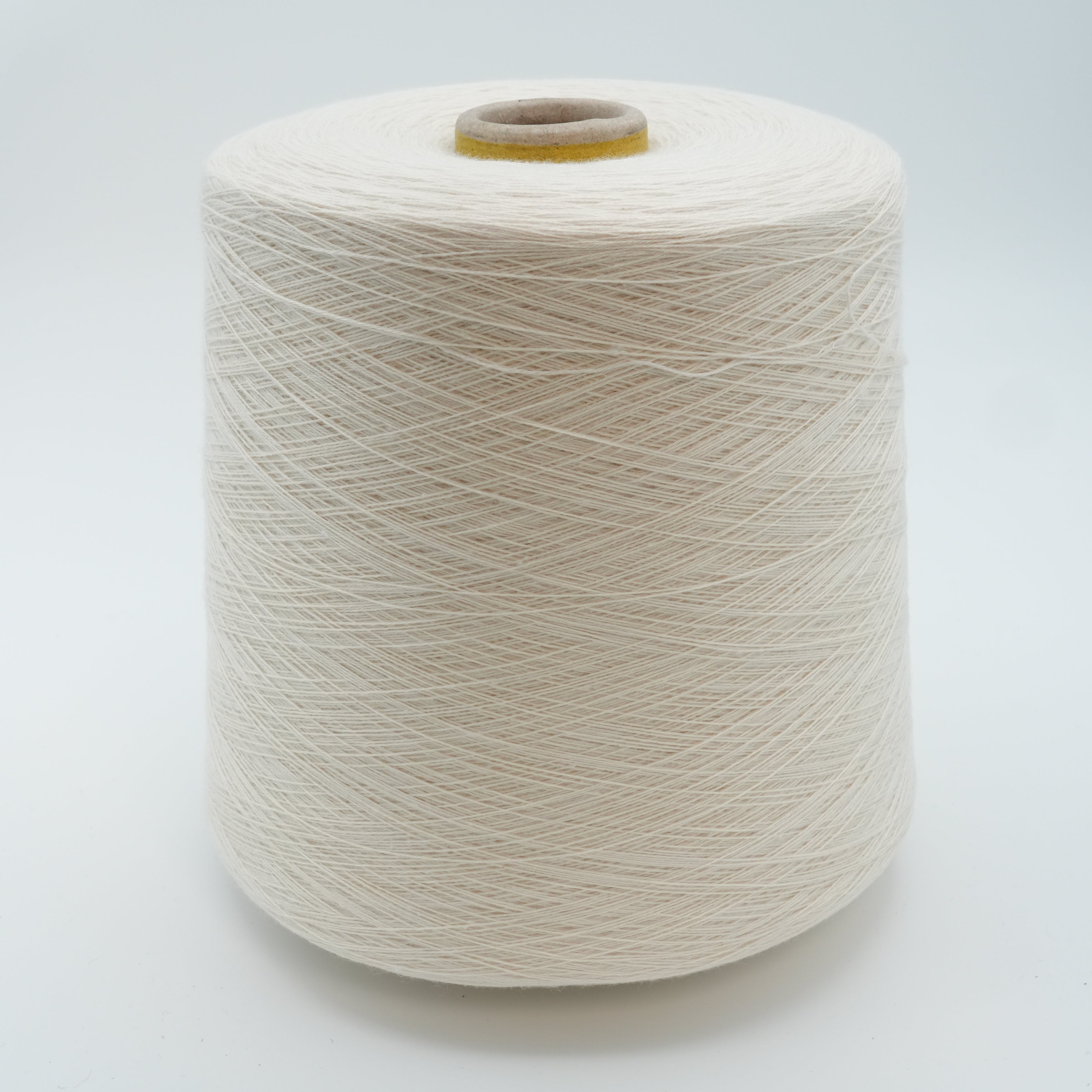 Top Royal 1600m/100g (1750 yds/3.5 oz), Cream Gelato – Loro Piana Cashmere & Silk Blend