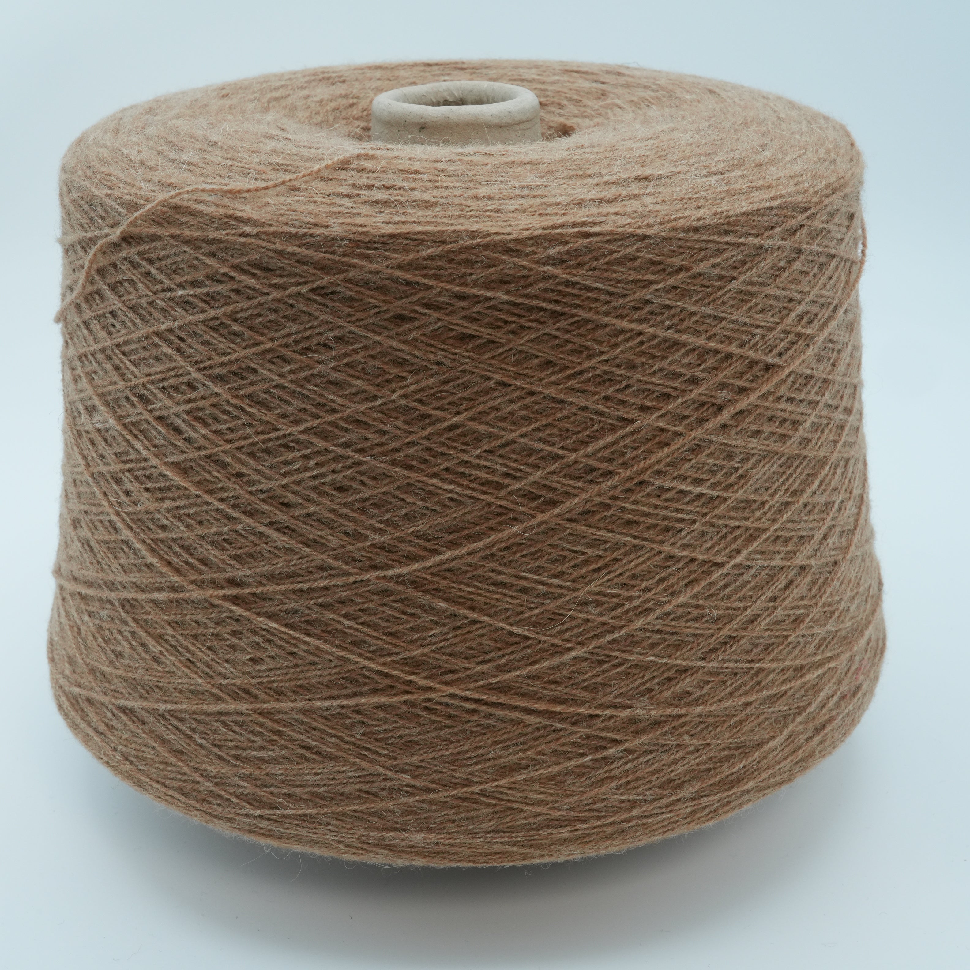 Tulum 600m/100g (656yds/3.5oz), Milk Tea – Alpaca & Virgin Wool Blend