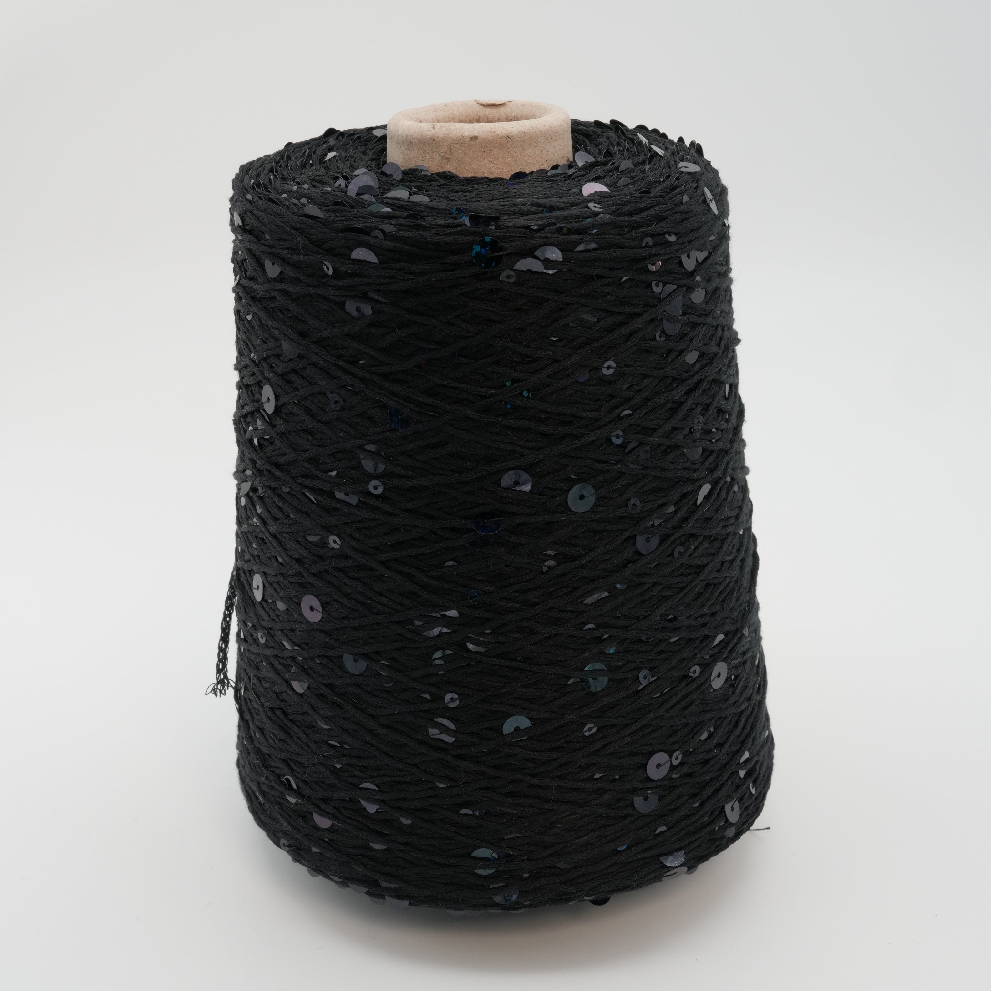Shining Chic 280m/100g (306yds/3.5oz), Black Tie Sparkle – 100% Silk