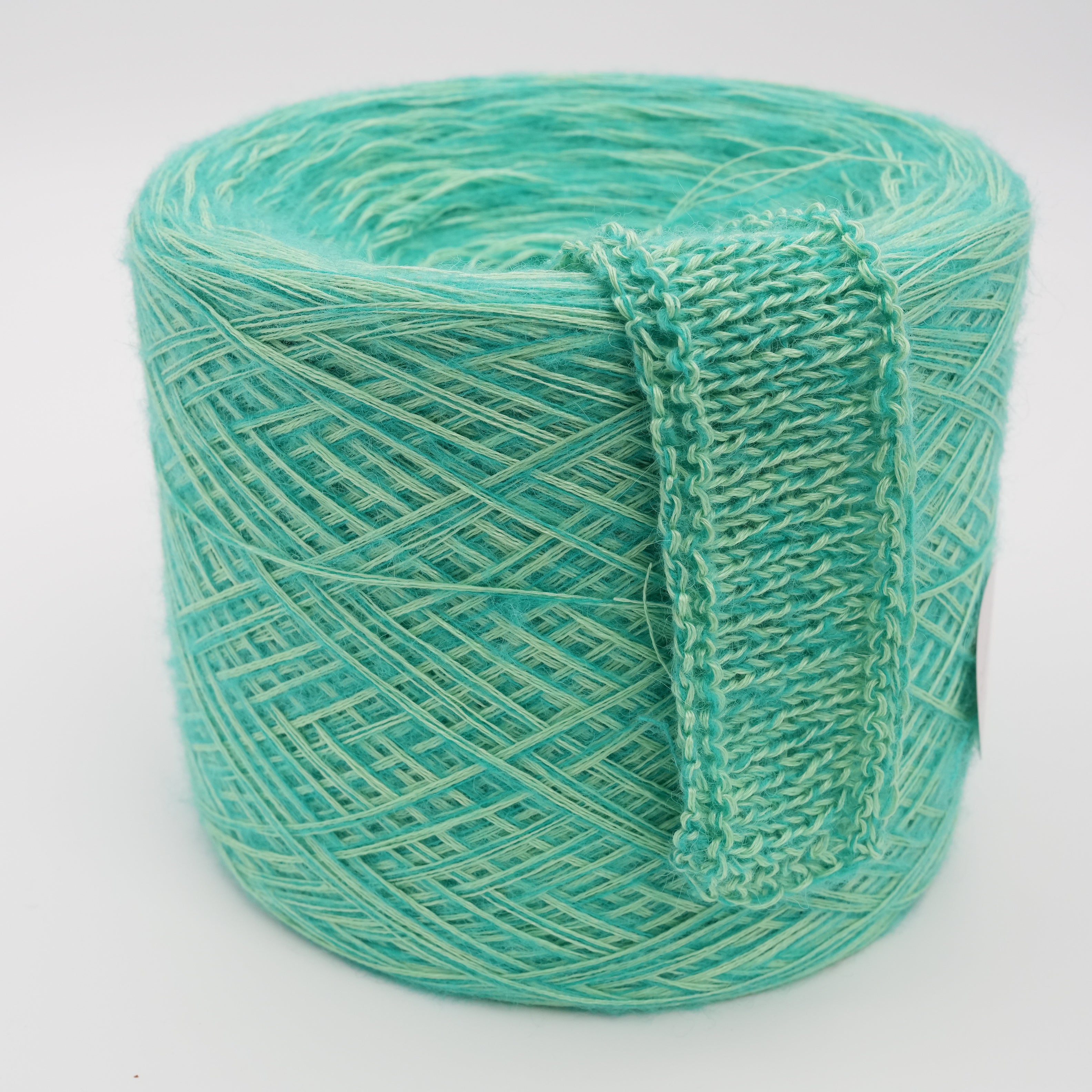Yarnix – Seafoam Sorbet, 569g – Merino, Mohair & Polyamide Blend