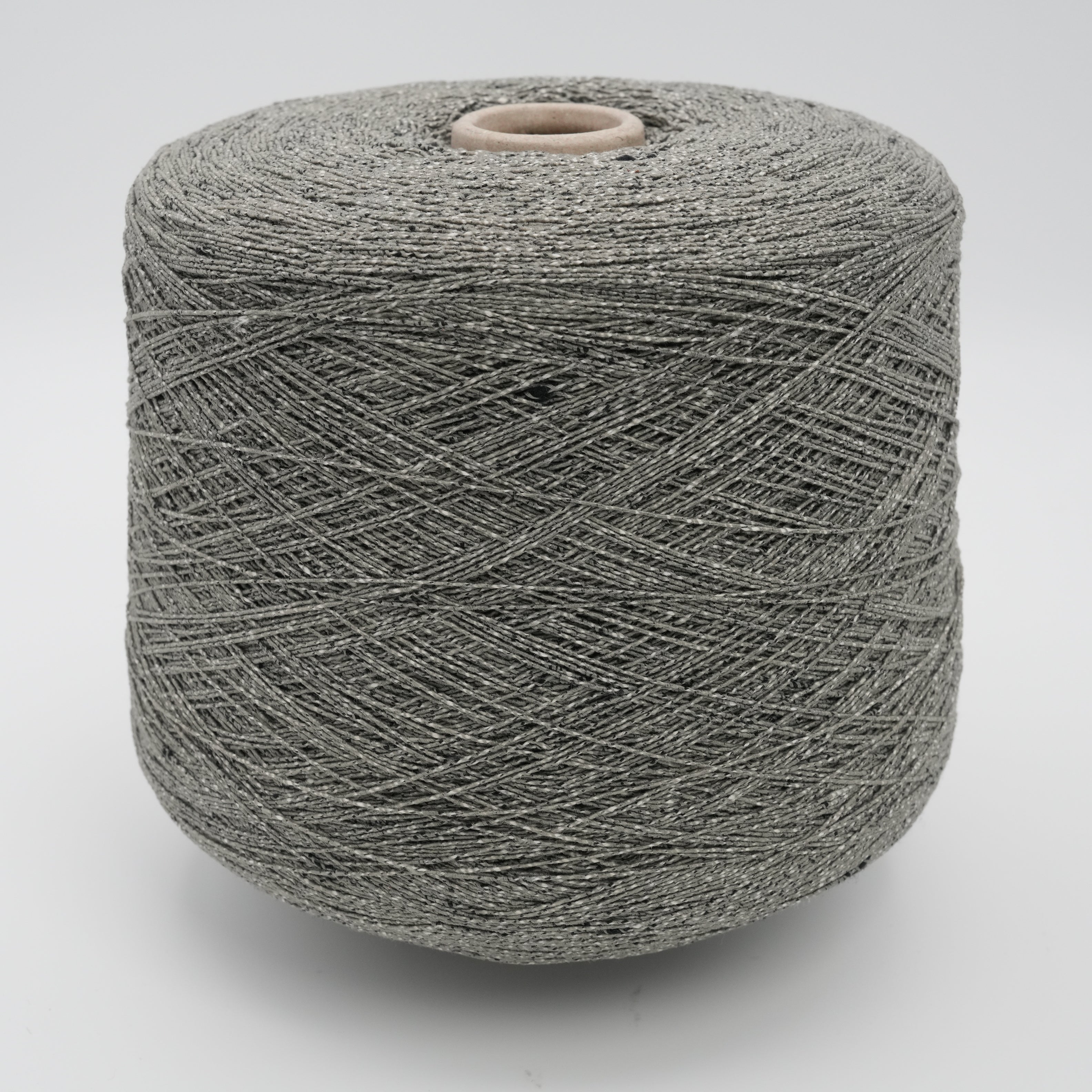 Neppyness 600m/100g (656yds/3.5oz), Graphite Mélange – Cotton & Polyamide Blend