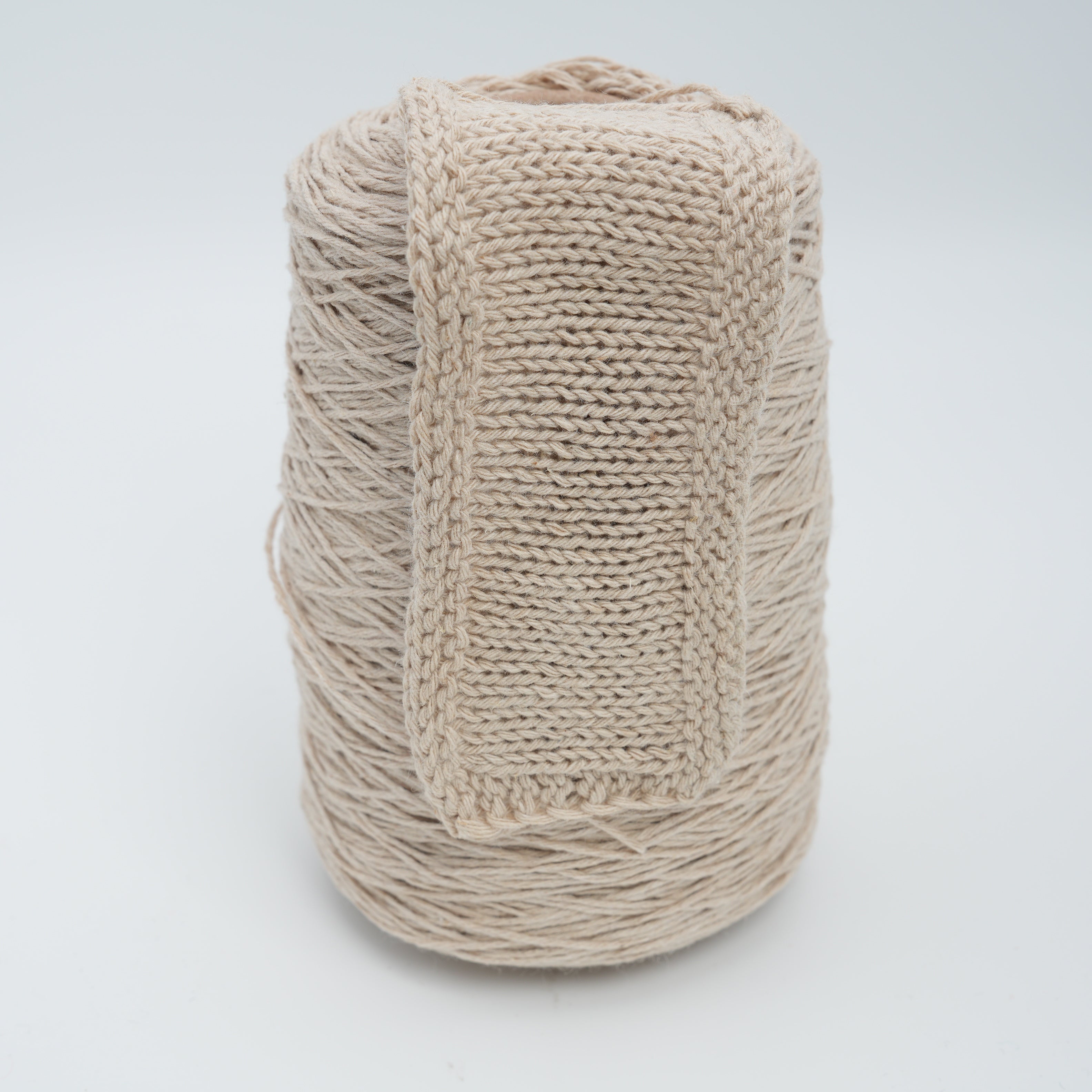 Oat Silk 300m/100g (328yds/3.5oz), Oatmeal Silk – Silk & Linen Blend