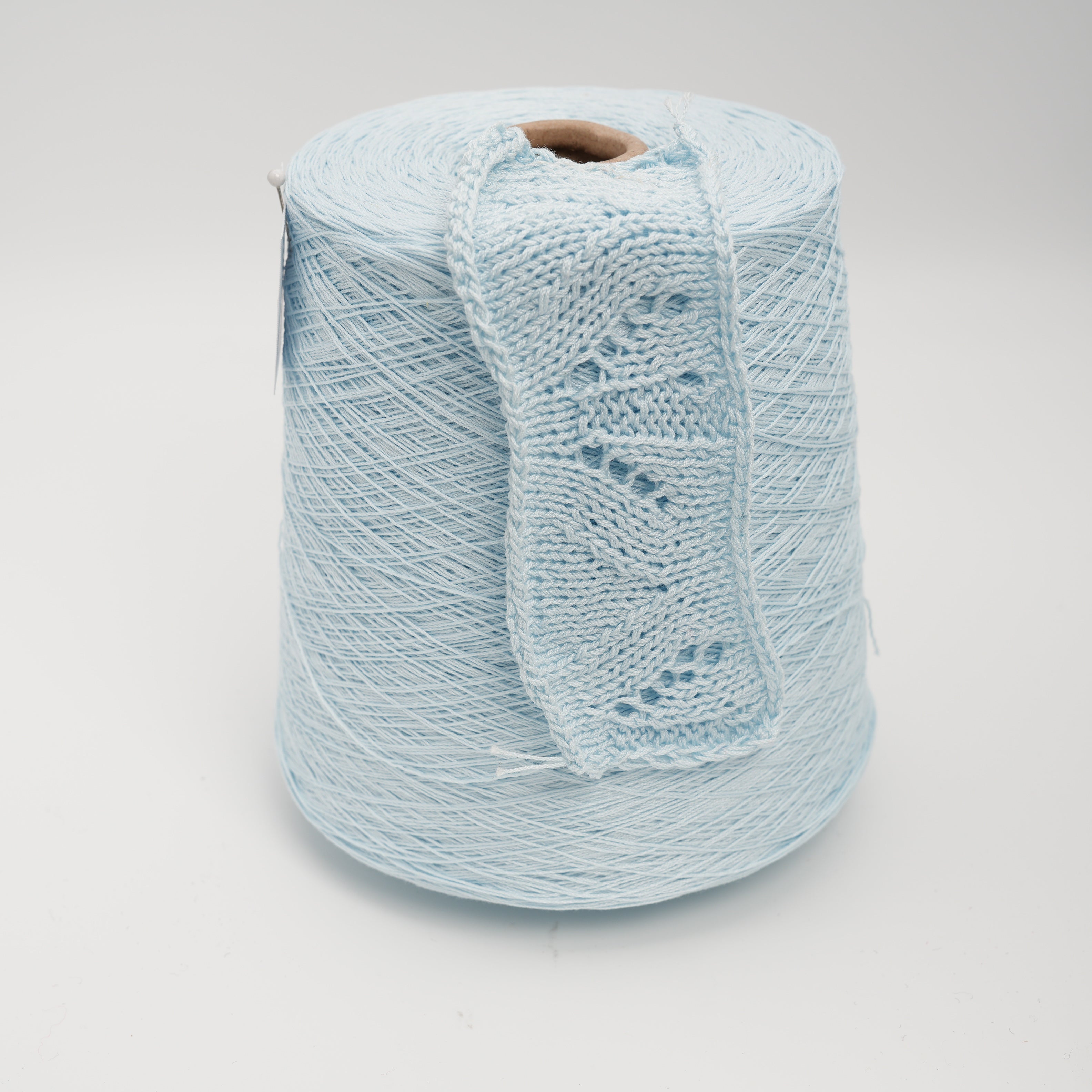 Biocable 430m/100g (470yds/3.5oz), Powder Bluebell – 100% Cotton