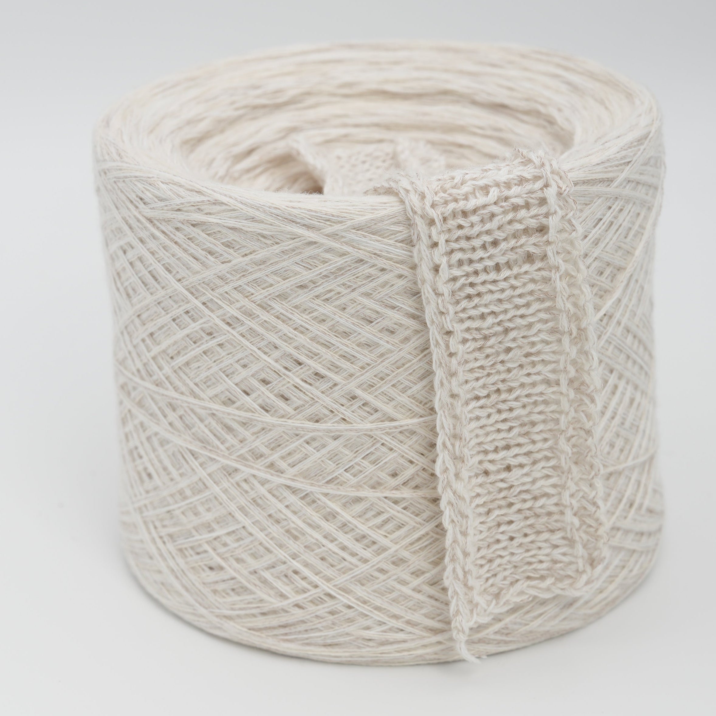 Yarnix – Porcelain Flax, 345g – Cotton, Merino, Viscose & Silk Blend