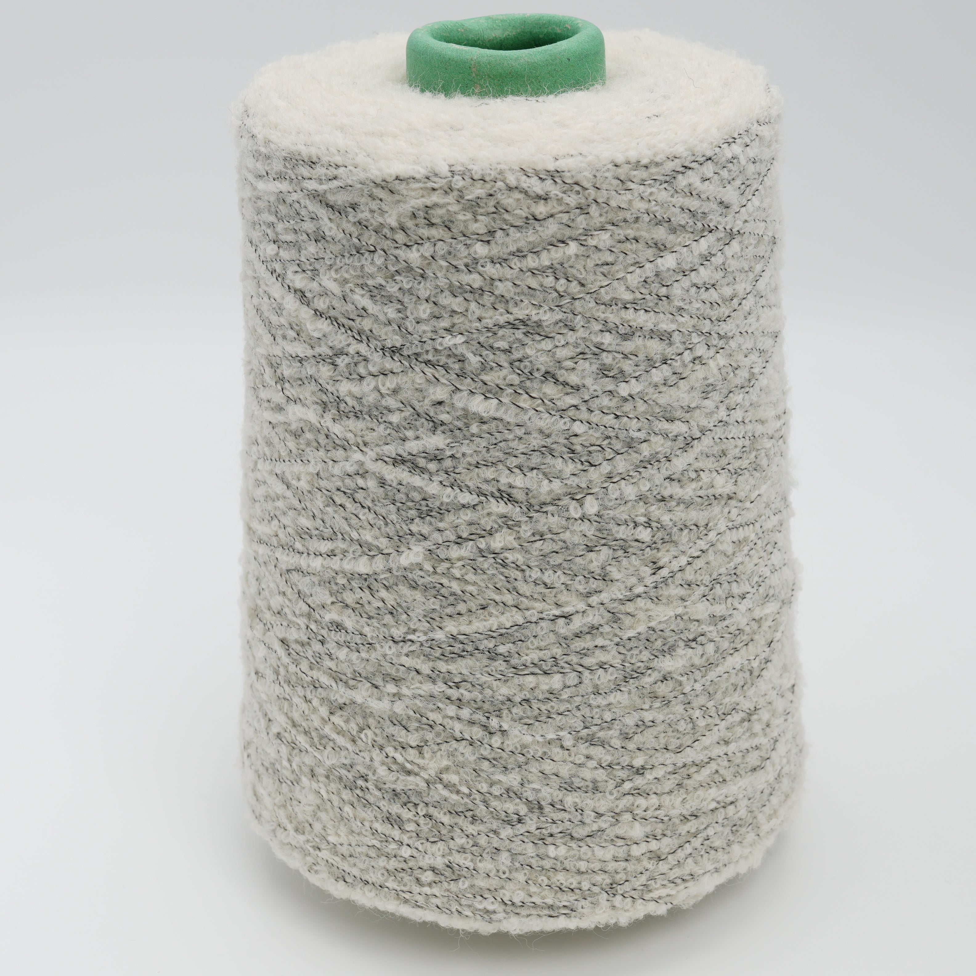Ande Bouclé 400m/100g (437yds/3.5oz) – Merino Wool, Alpaca & Polyamide Blend
