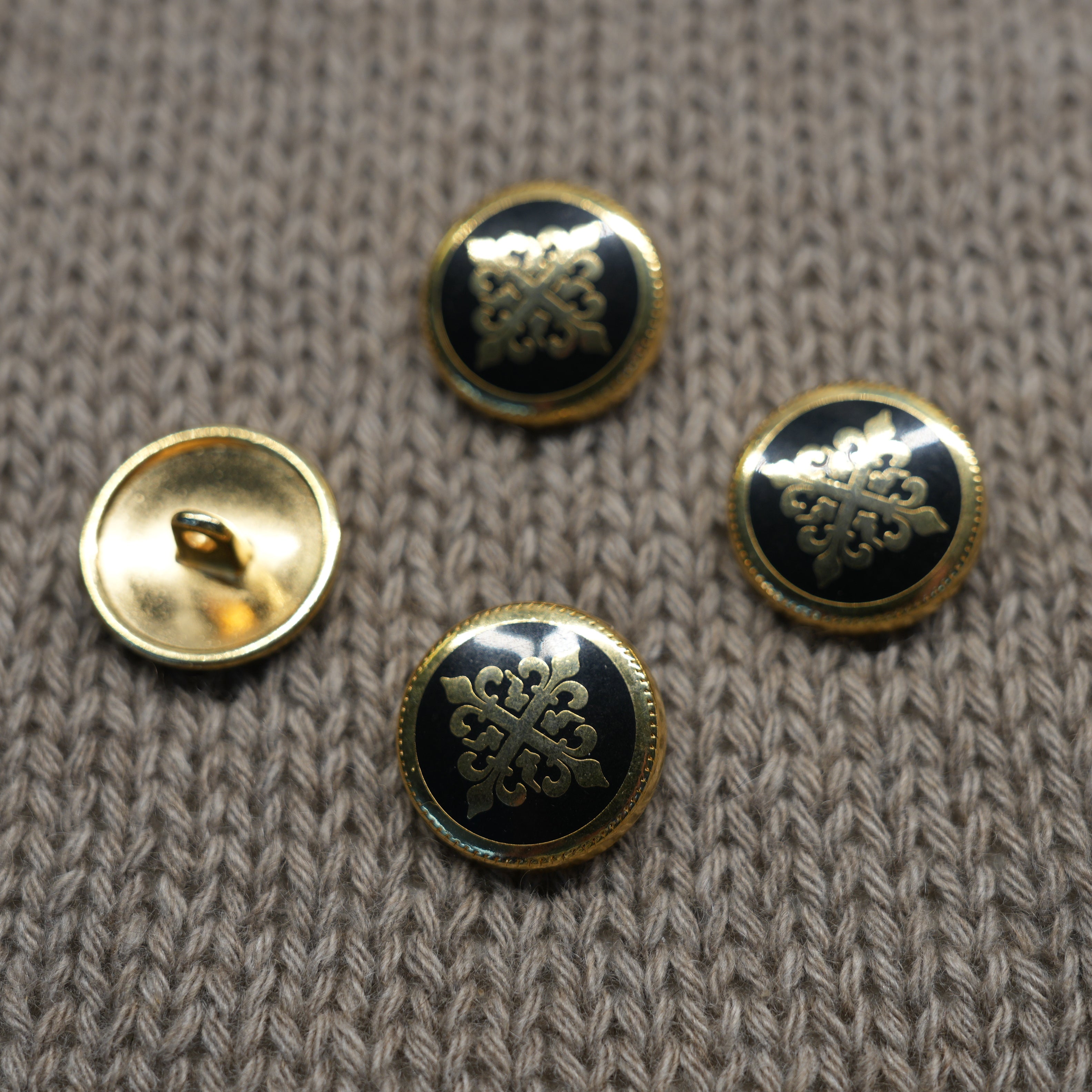 Button 20 mm · Shank · Fratelli Bonfanti (Italy)