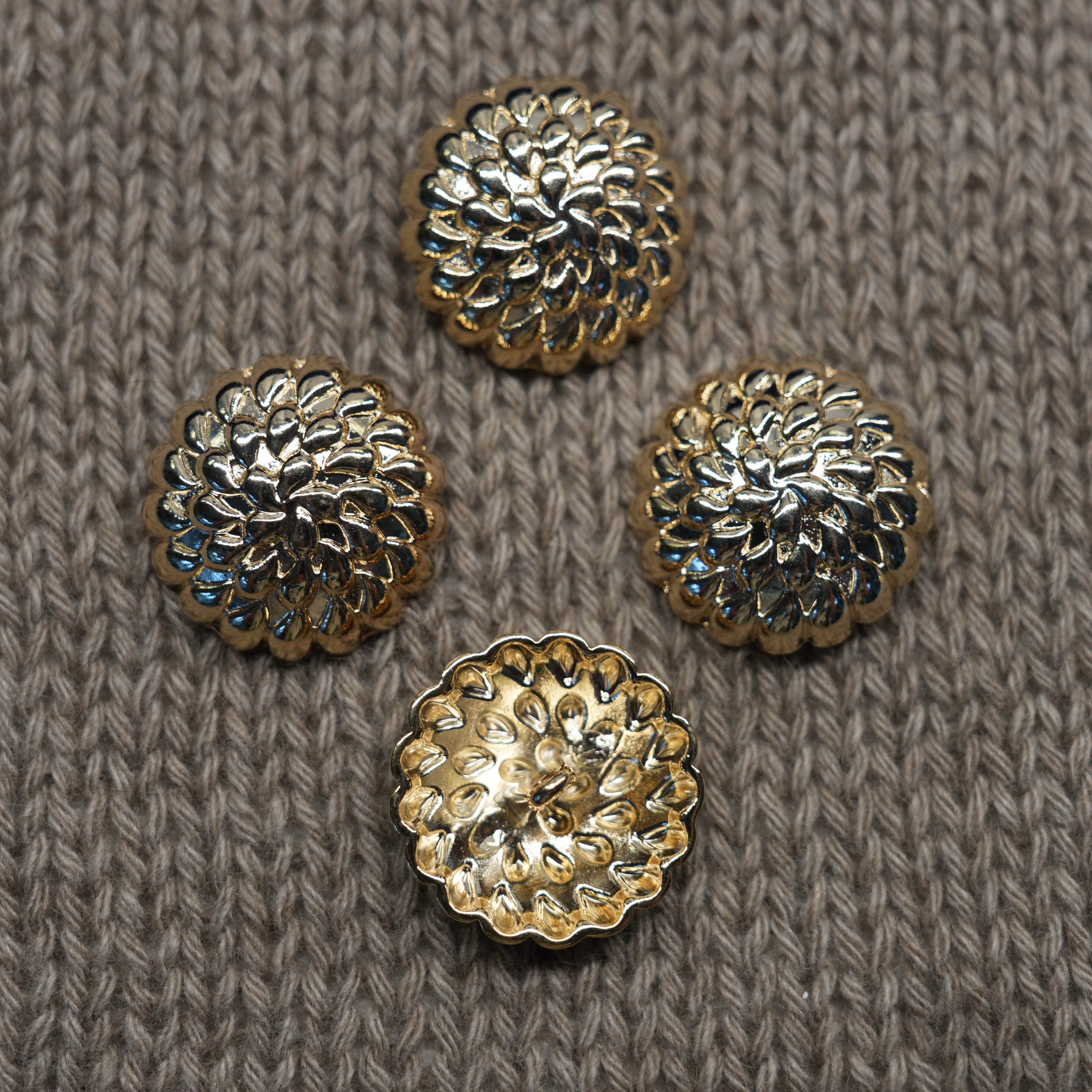 Button 25 mm · Shank · Fratelli Bonfanti (Italy)