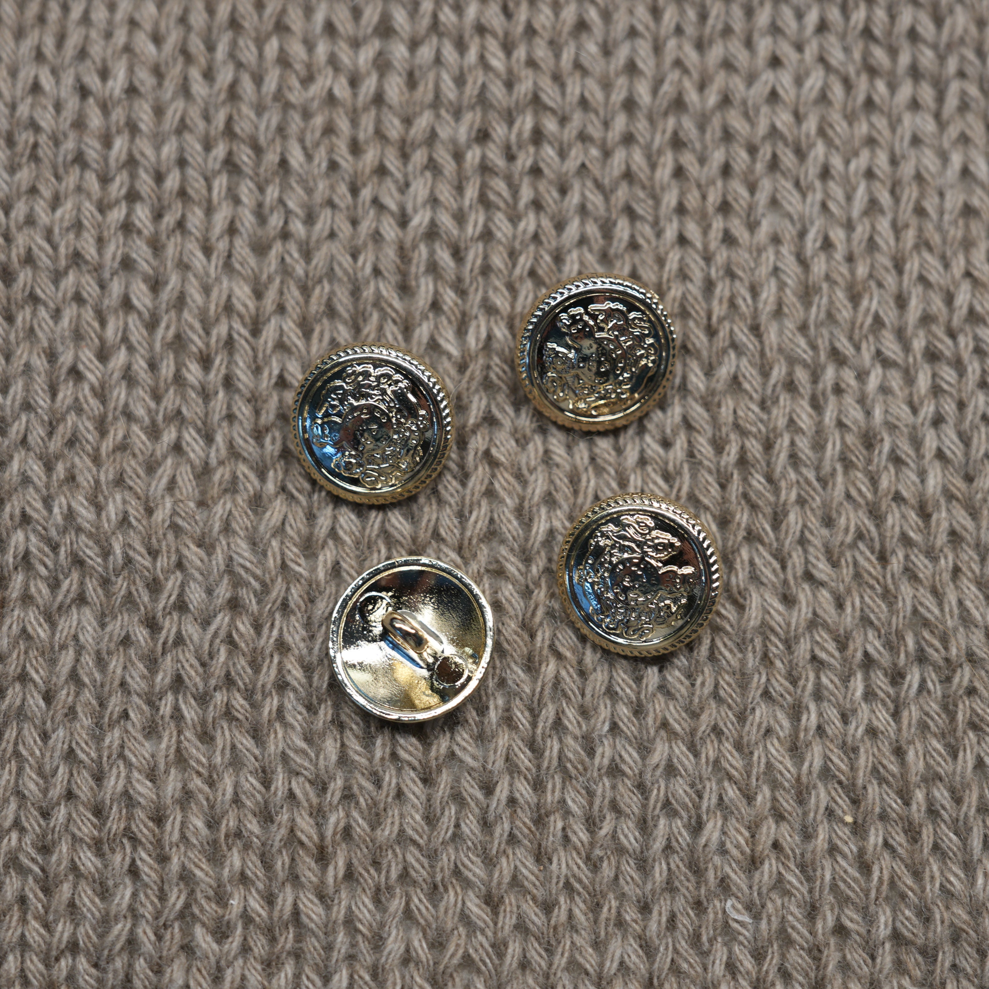 Button 15 mm · Shank · Fratelli Bonfanti (Italy)