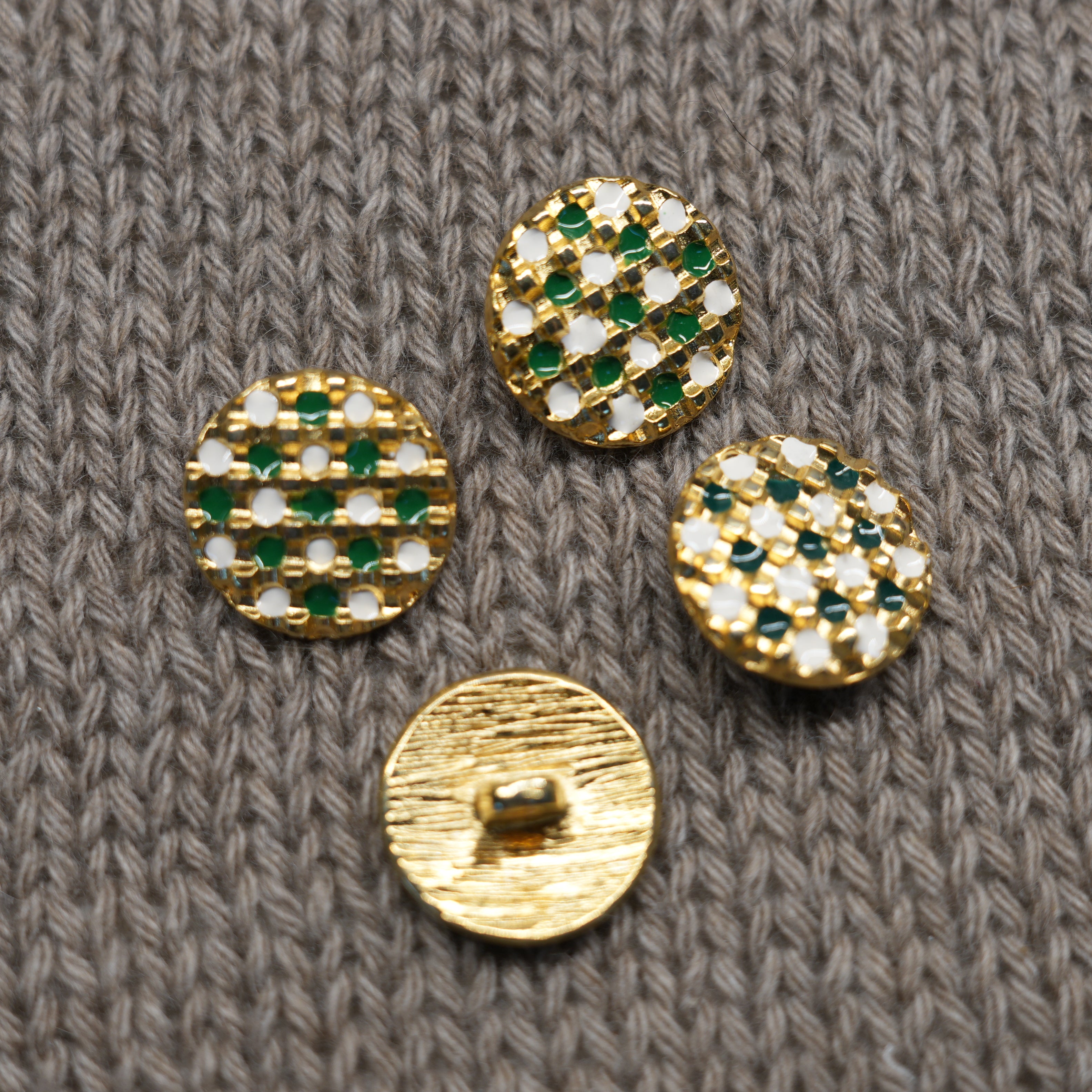 Button 19 mm · Shank · Fratelli Bonfanti (Italy)