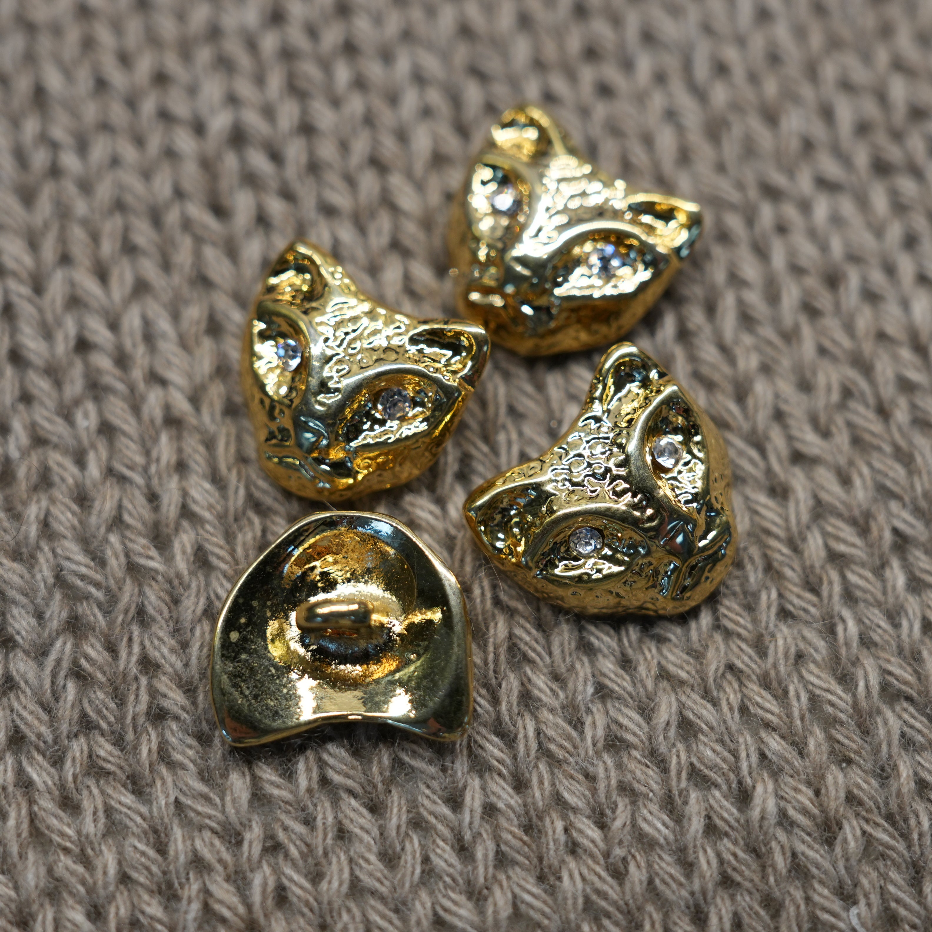 Button 18 mm · Shank · Fratelli Bonfanti (Italy)