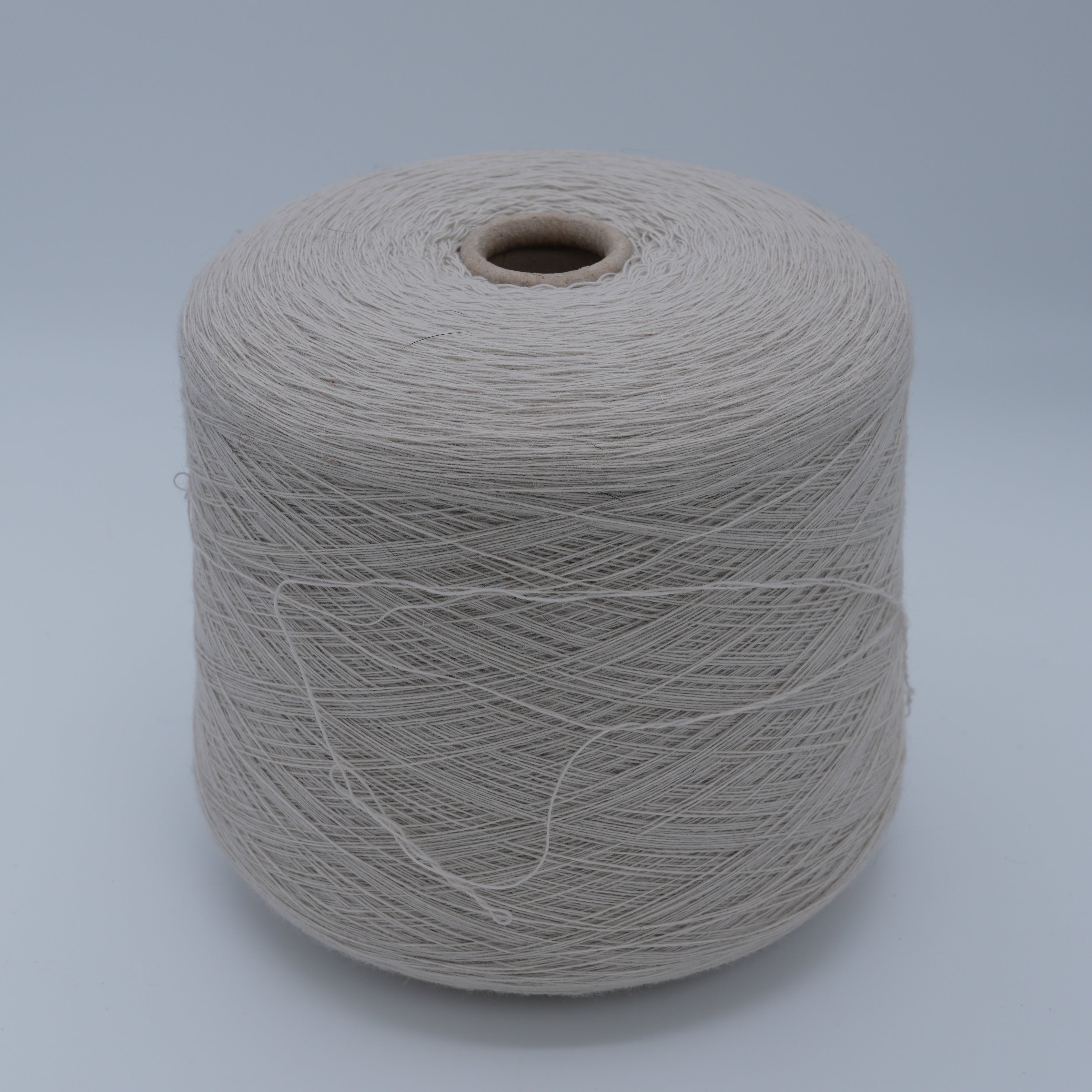 Canberra Lambswool 1500m/100g (1640yds/3.5oz) – 100% WV