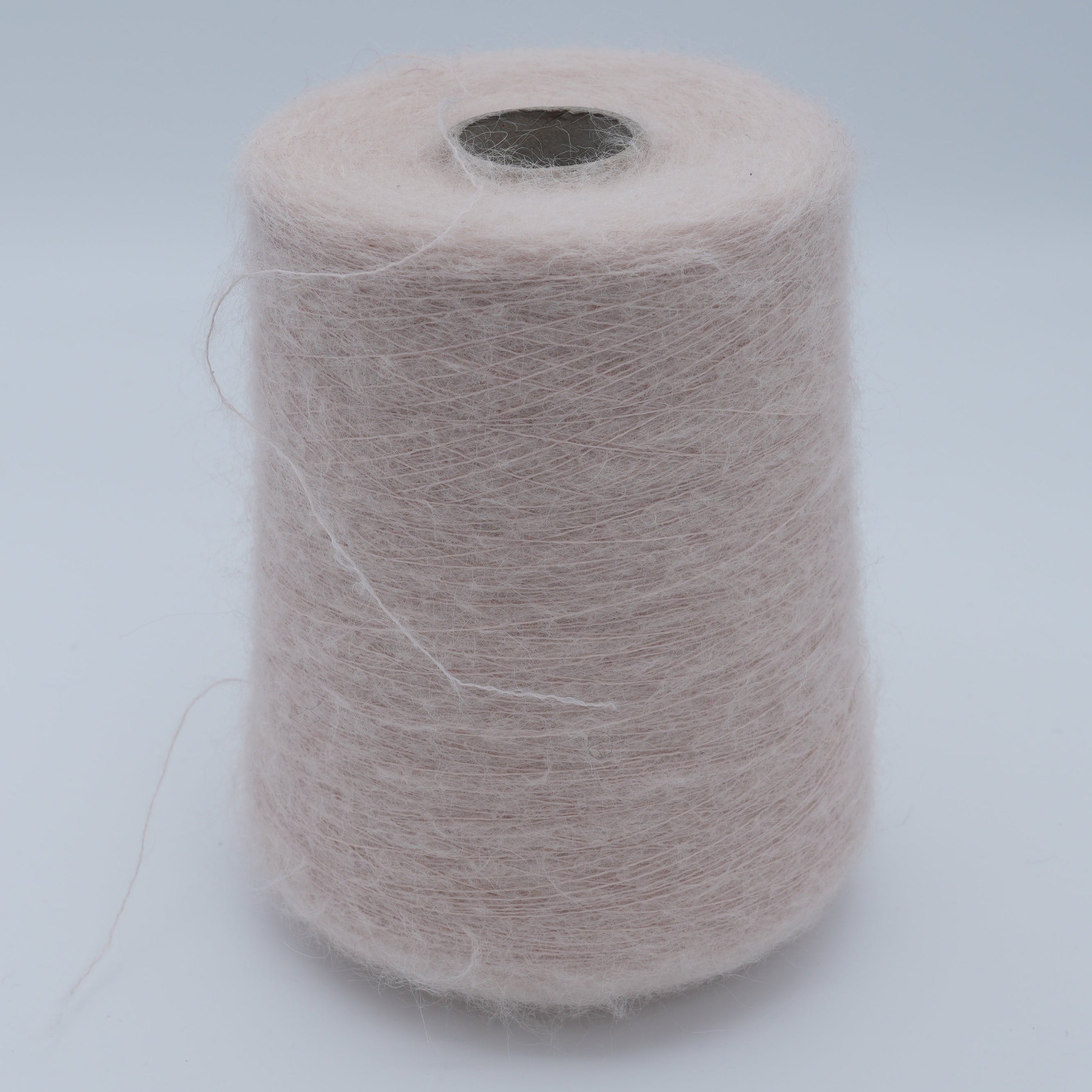 Quebec 10000 1000m/100g (1093yds/3.5oz) – 35WM 35WP 30PA