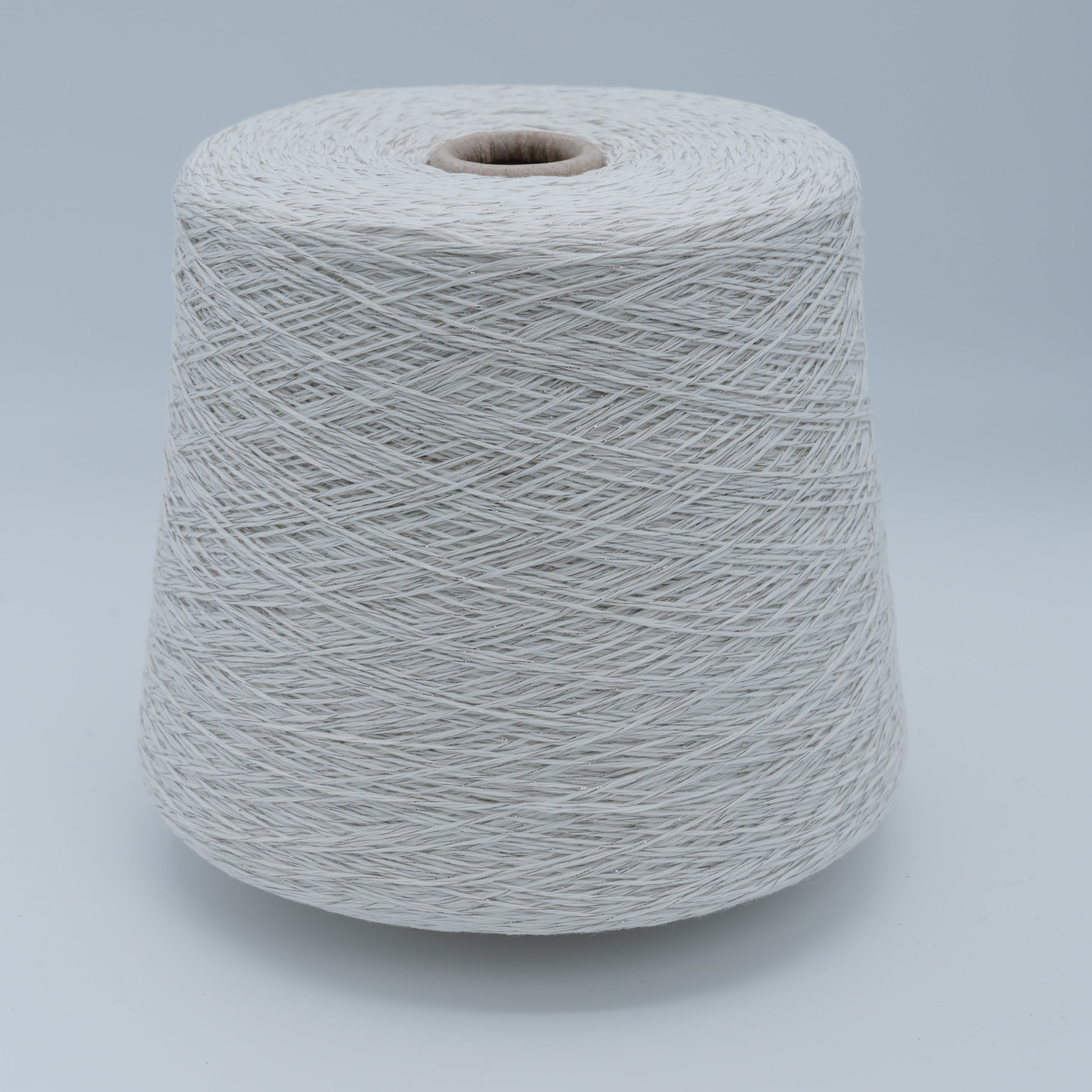 LUX 5000 500m/100g (547yds/3.5oz) – 25WV 5WS 29VI 3Lurex 38PA