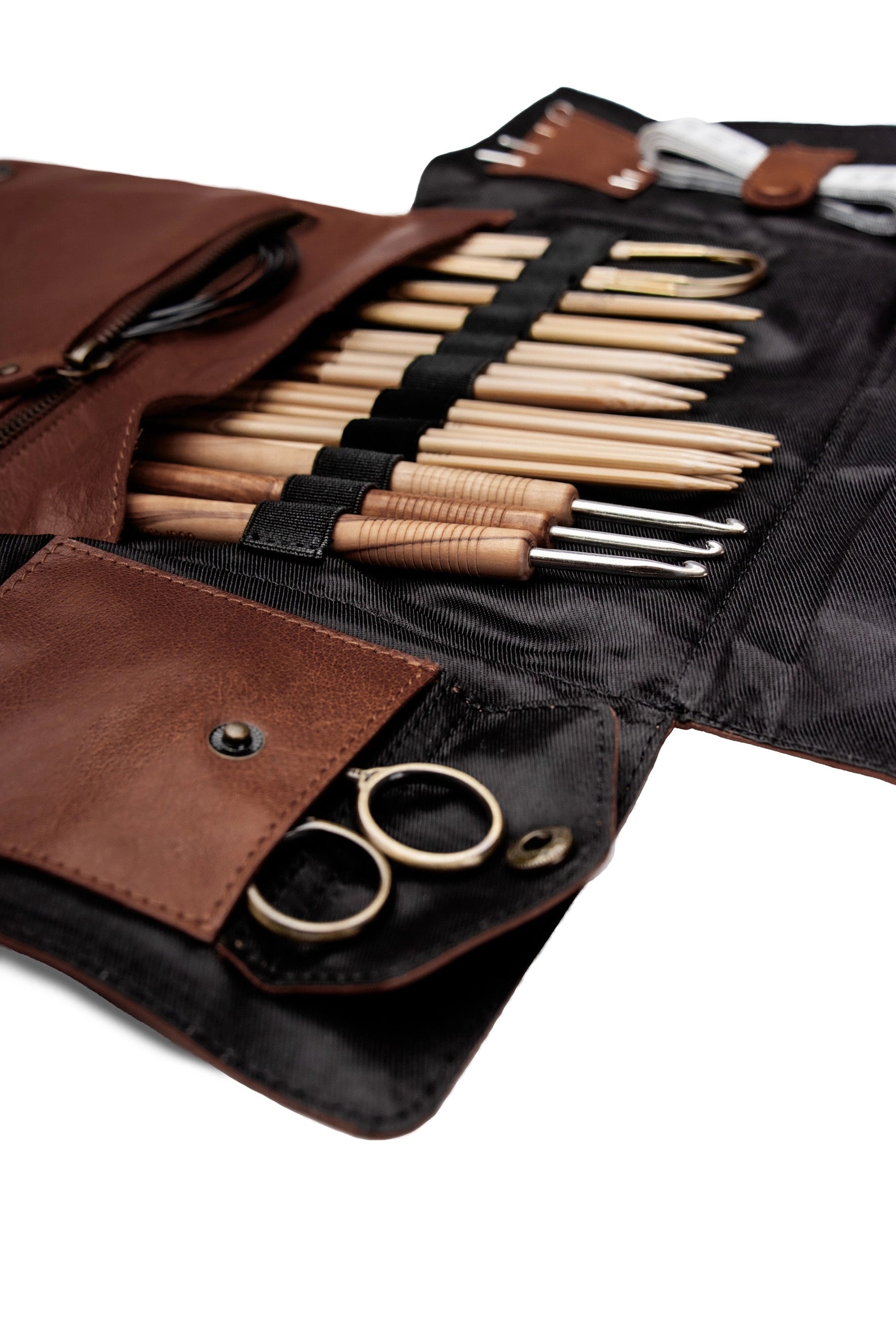MUUD Gro Handcrafted Leather Crossbody Organizer