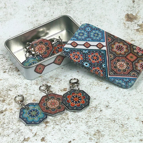 Locking Stitch Markers (Set of 6) in Pocket Tin by Emma Ball