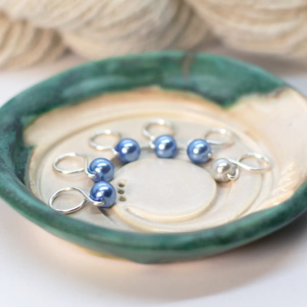Medium Snag-Free Stitch Markers – Silver | Cornflower