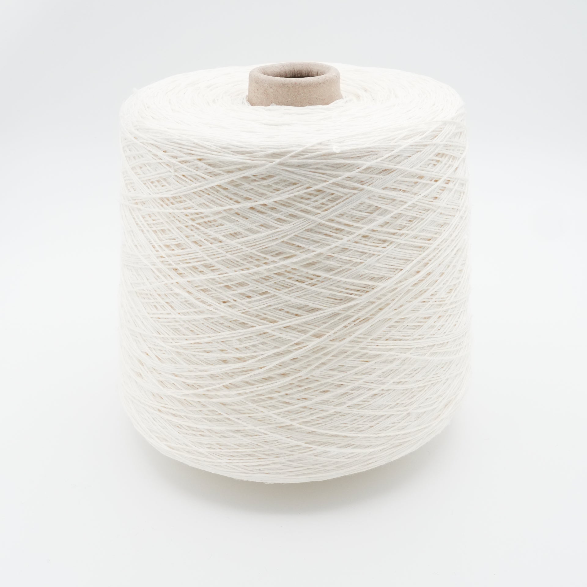 Linen Sequin 600m/100g (656yds/3.5oz), Sparkling Milk – 100% Linen with Sequins