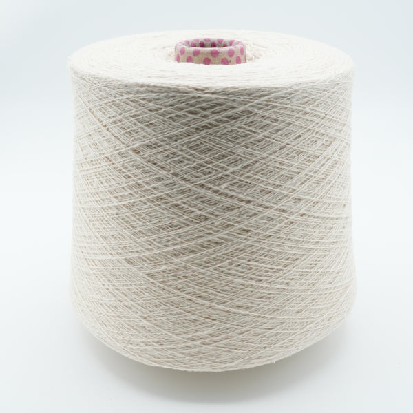 Sif 1100m/100g (1200yds/3.5oz), Moonlit Ivory – 75% Cashmere, 25% Silk Blend