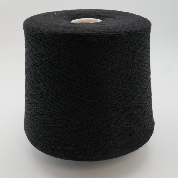 Feel 3800m/100g (4157yds/3.5oz), Warm White – Merino Wool, Cotton & Polyamide Blend