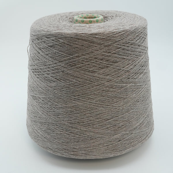 Nuovo 1200m/100g (1312yds/3.5oz), Cold Sand – Cashmere, Wool, Silk, Camel Hair, Viscose & Cotton