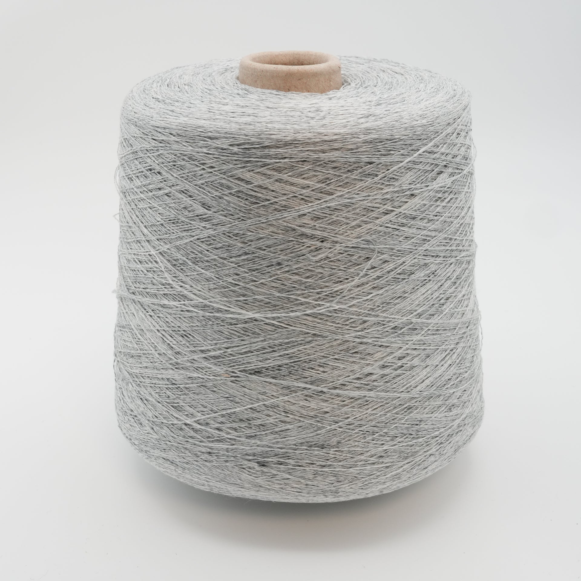 Elegance 1300m/100g (1422yds/3.5oz), Shining Steel – Linen & Lyocell Blend
