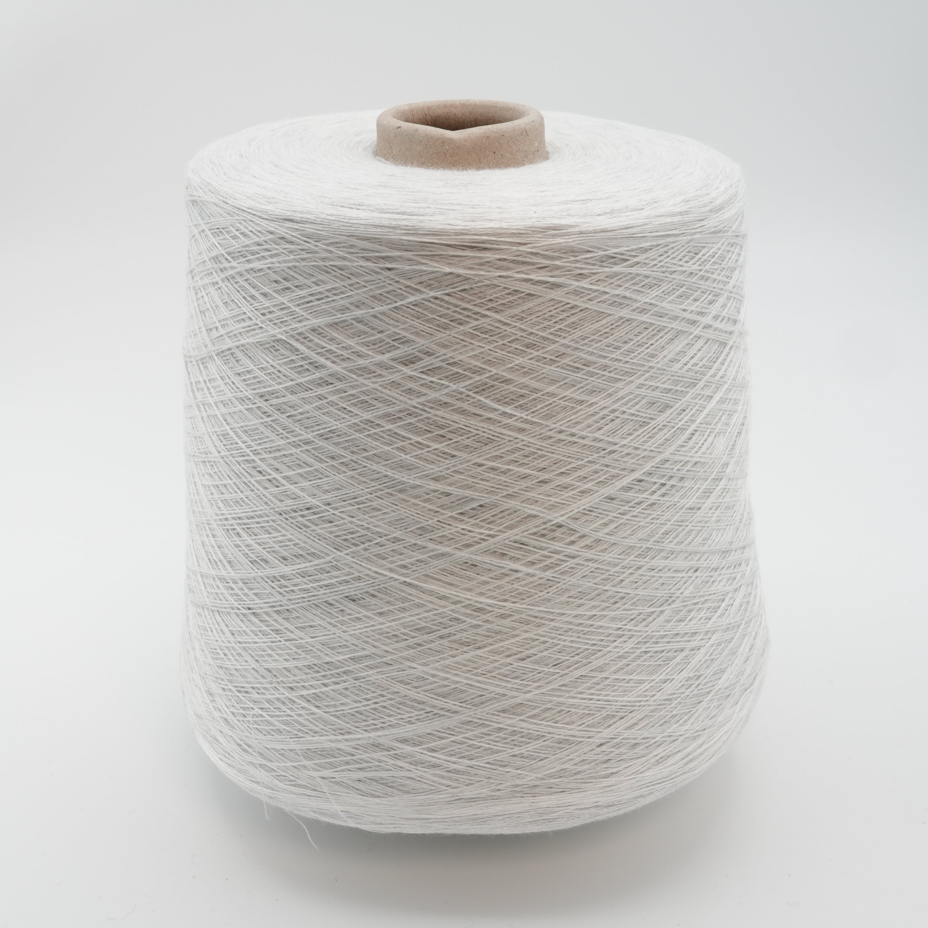 Delave 1600m/100g (1750yds/3.5oz), White Metallic – Viscose, Cotton & Silk Blend