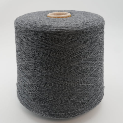 Victoria 2/30 · 1500m/100g (1640yds/3.5oz) (Super Fine) · 100WV