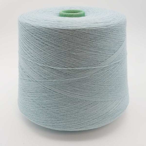 Settantatrenta 1500m/100g (1640yds/3.5oz), Light Blue – 70% Merino Wool, 30% Cashmere Blend