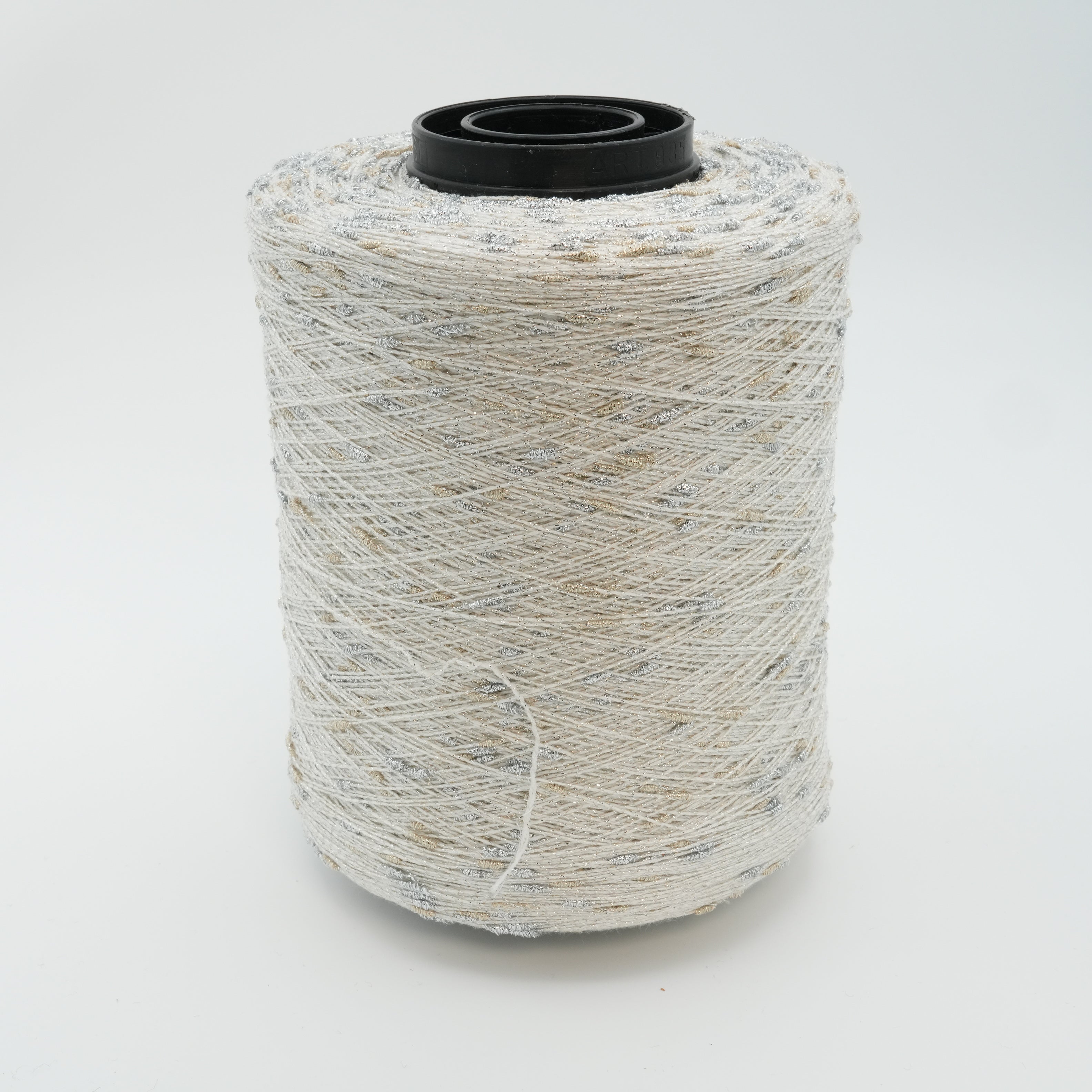 Luckystar 600m/100g (656yds/3.5oz), Frosted Pearl – Viscose, Polyamide & Metallized Polyester Blend