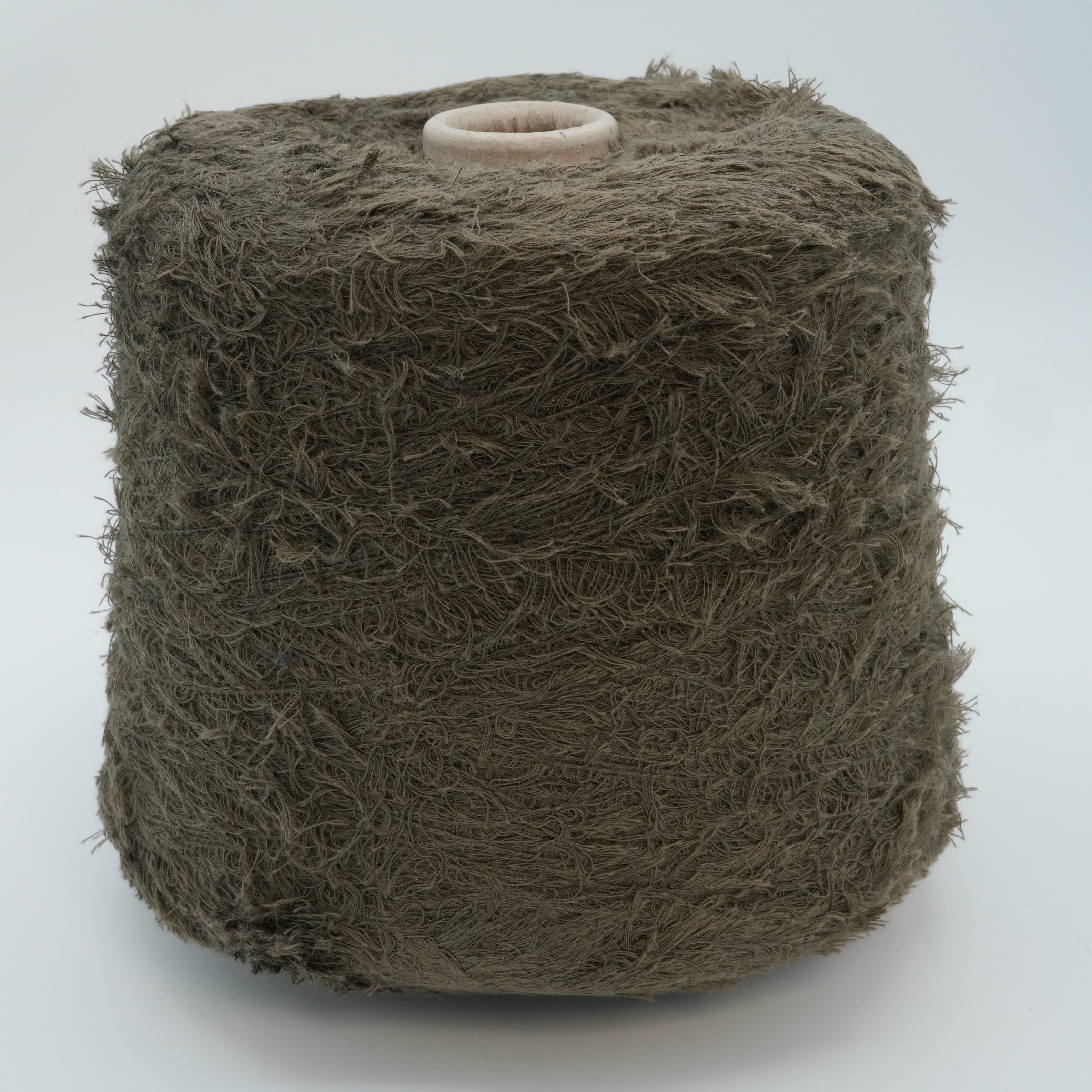 Tagliatino 410m/100g (448yds/3.5oz), Olive Dust – 100% Cotton