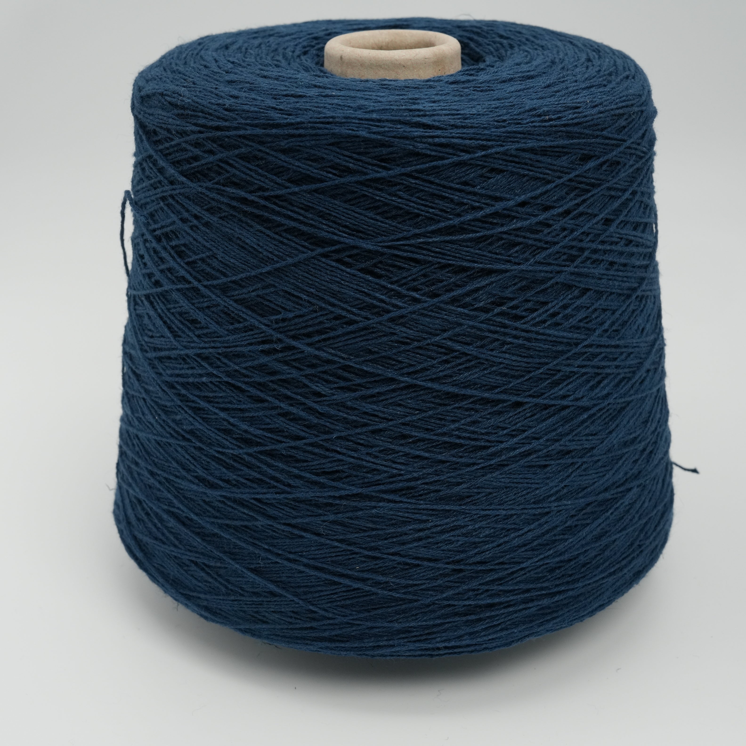 Flaxappeal 625m/100g (683yds/3.5oz), Midnight Fjord – 100% Linen