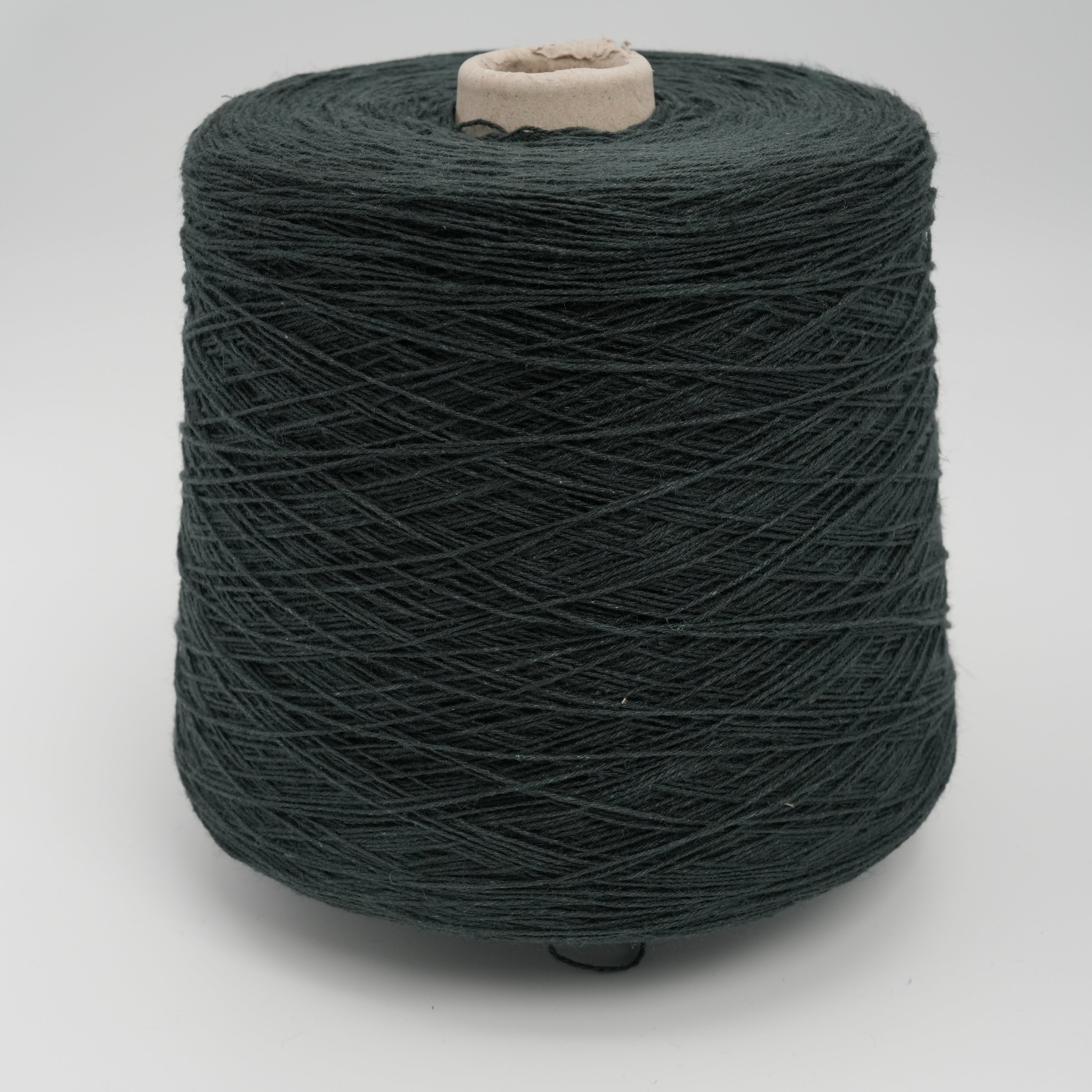Flaxappeal 625m/100g (683yds/3.5oz), Forest Shadow – 100% Linen