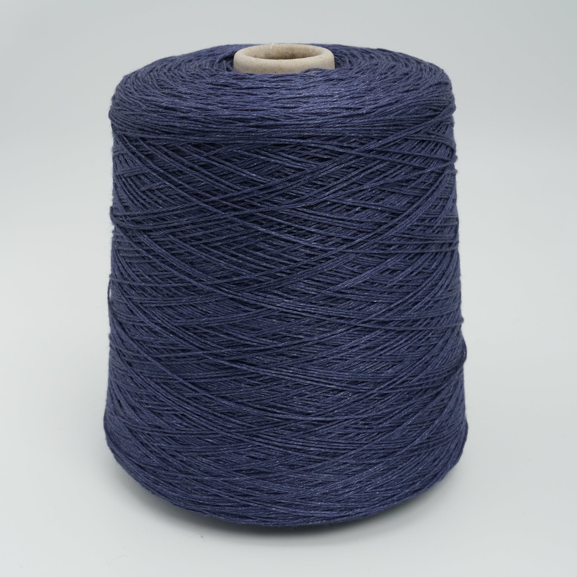 Zen 325m/100g (355yds/3.5oz), Bluewood Ink – 100% Linen