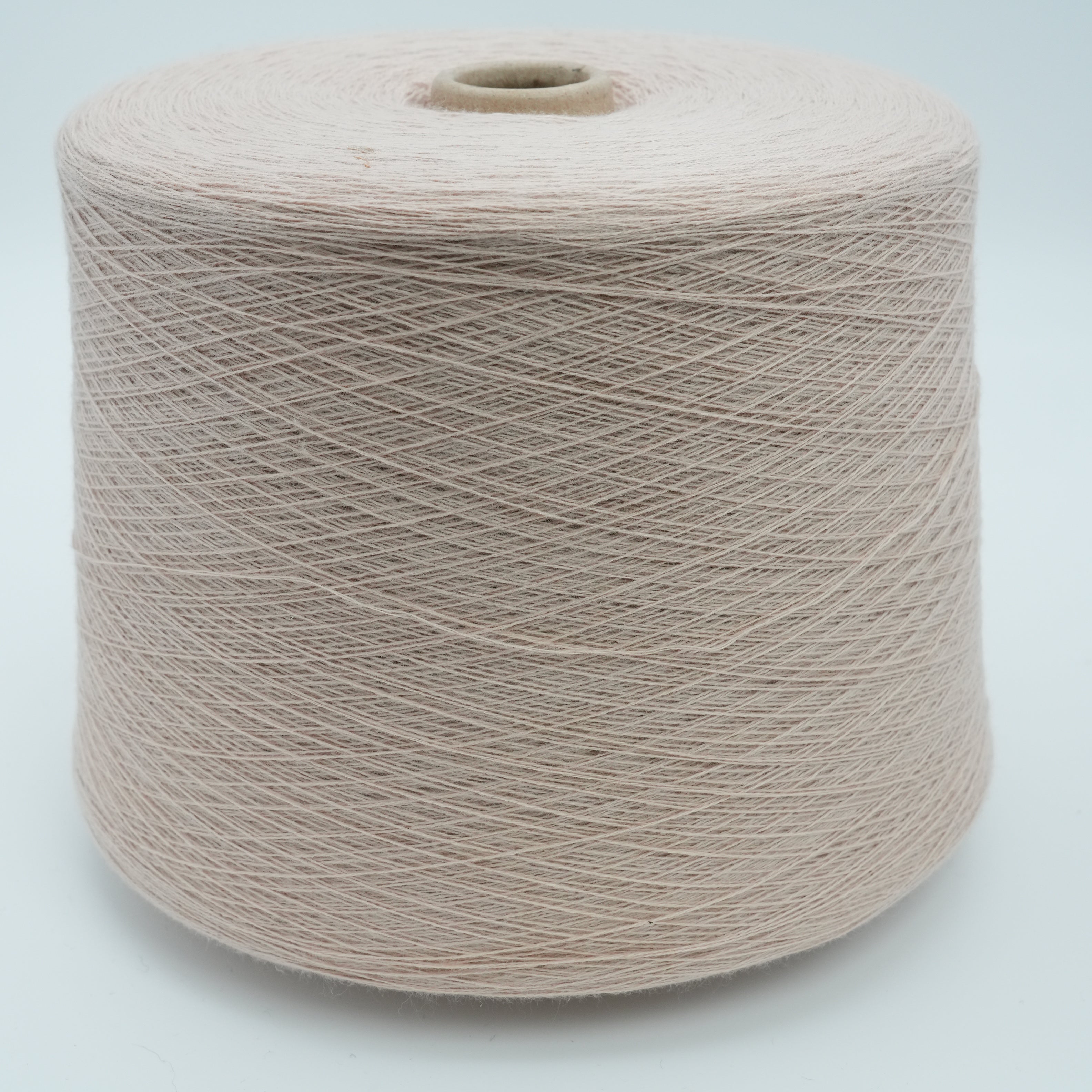 Woolcot 900m/100g (984yds/3.5oz), Oyster Cream – Cotton & Wool Blend