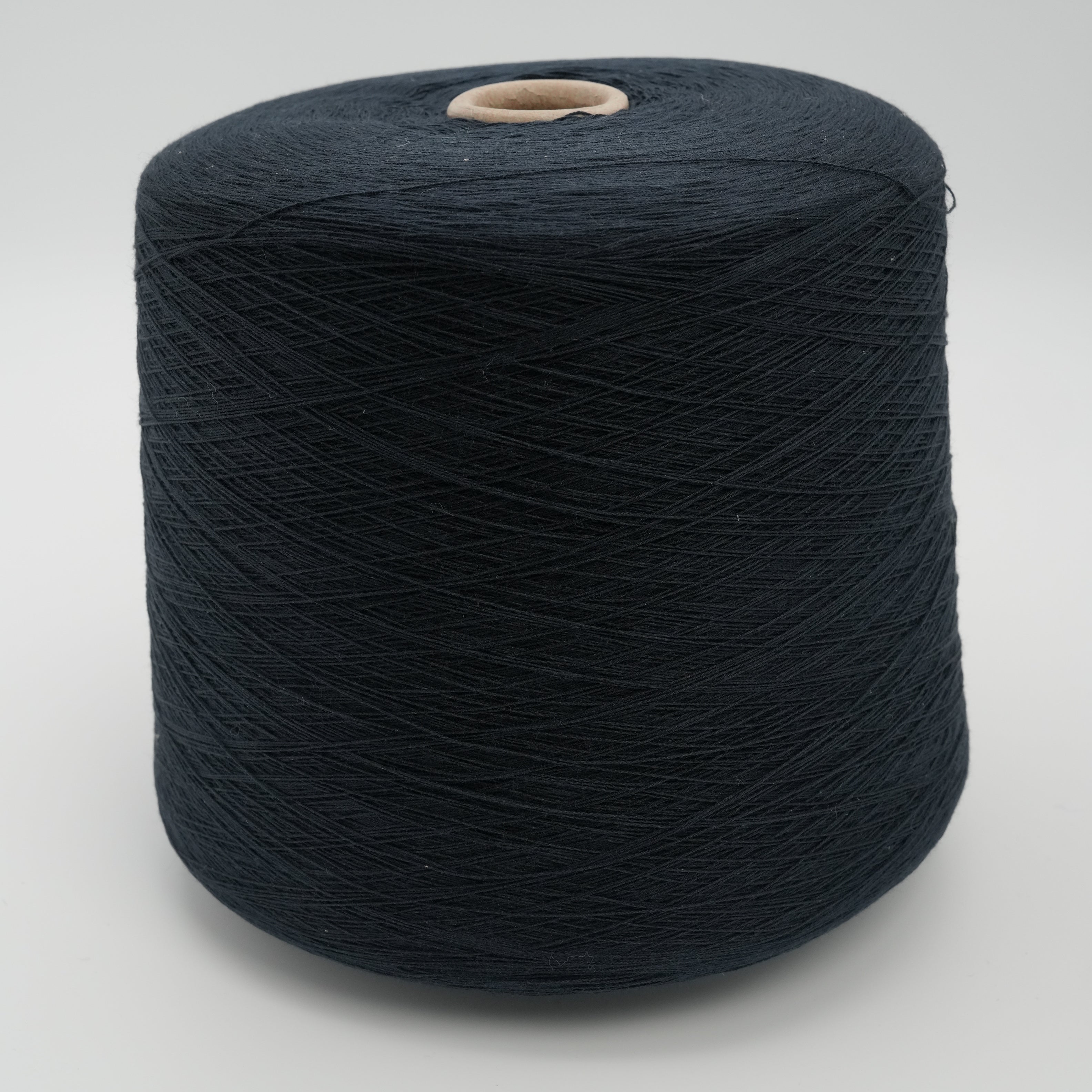 Ink Eclipse 1660m/100g (1815yds/3.5oz), Ink Eclipse – 100% Cotton