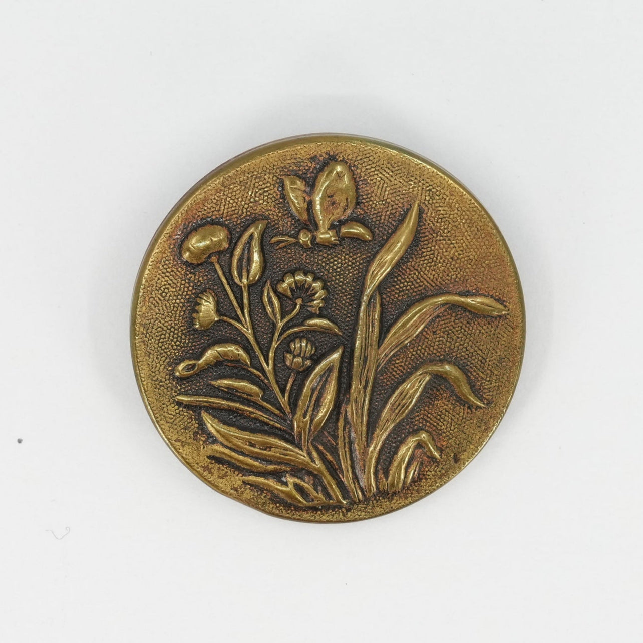 Vintage Button | Garden Bloom & Butterfly – 3.1 cm / 1.22 in