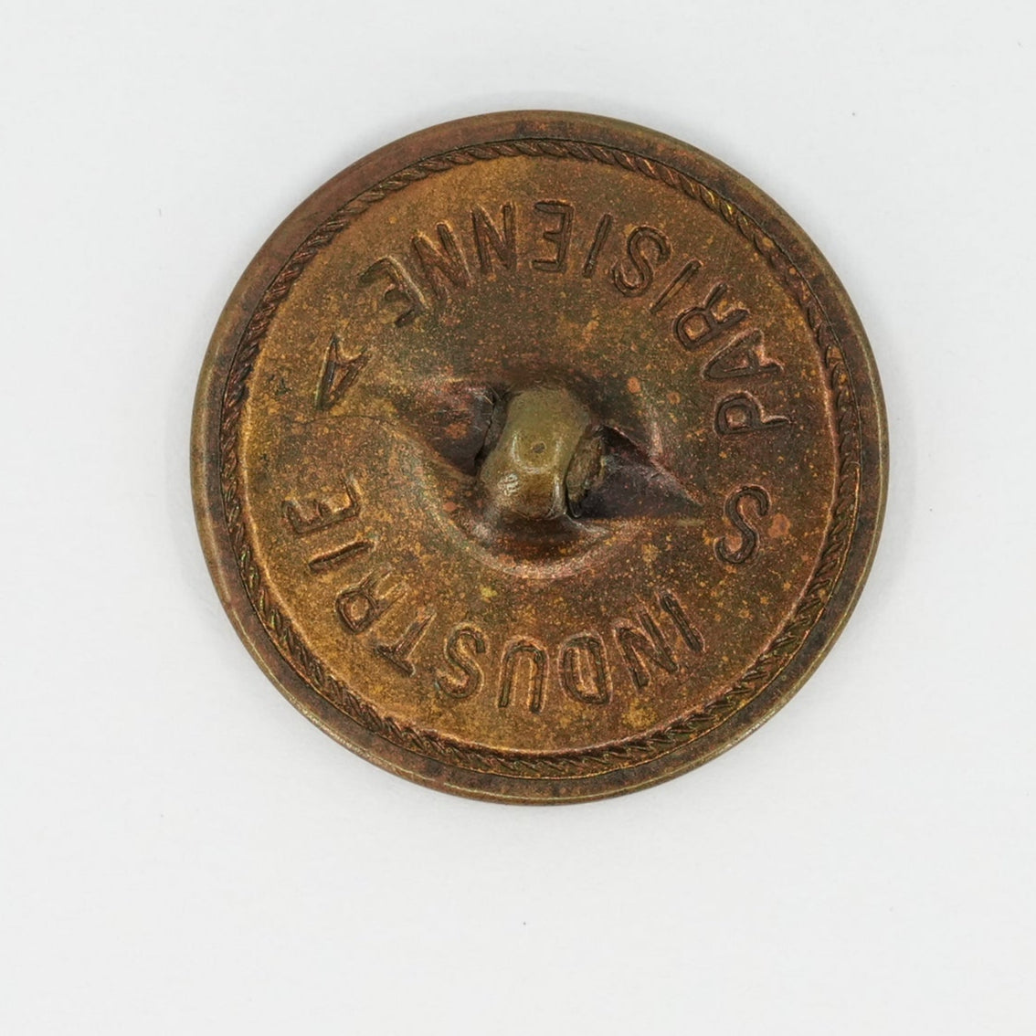 Vintage Button | Garden Bloom & Butterfly – 3.1 cm / 1.22 in