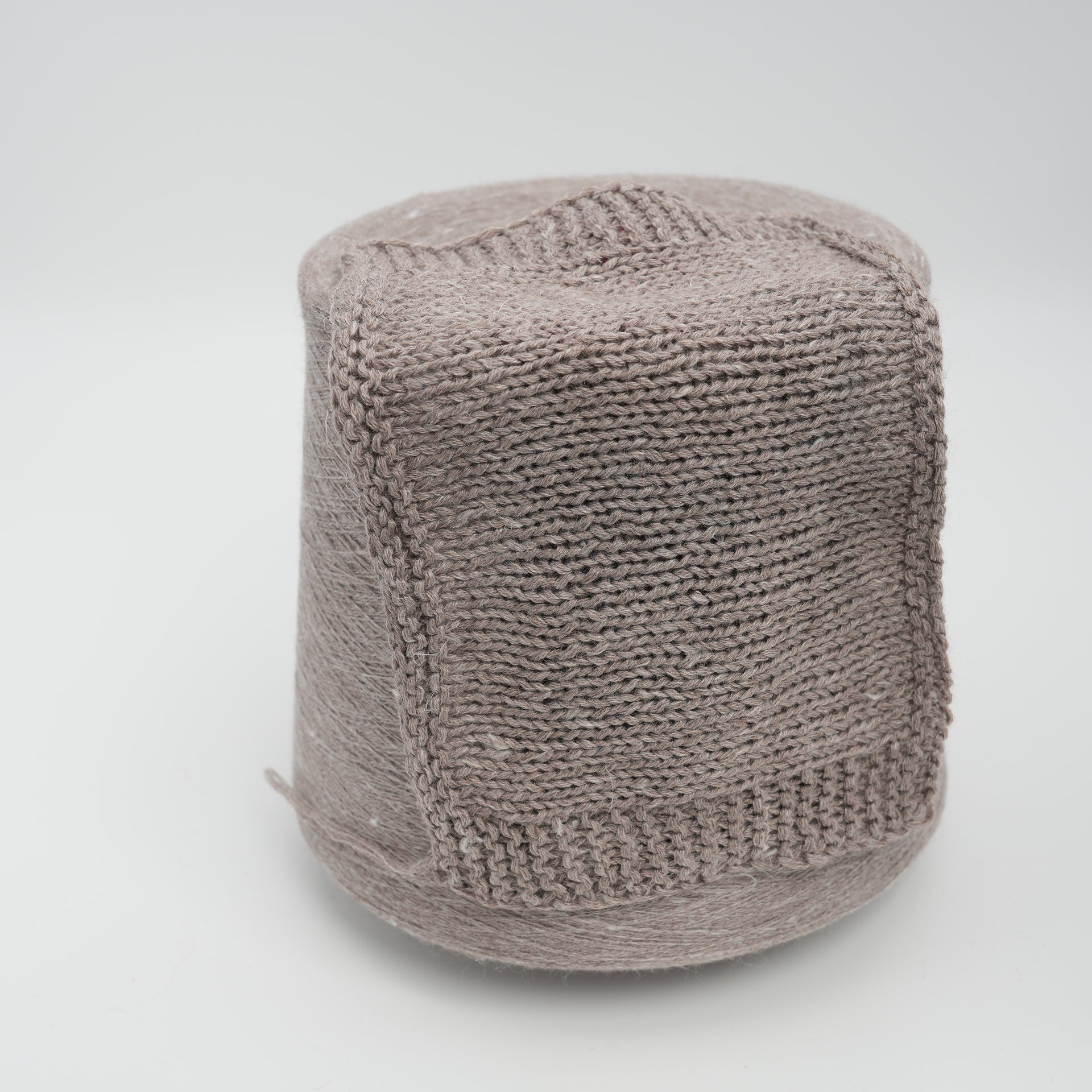 Campione 2000m/100g (2187yds/3.5oz), Pink Sand – Cashmere, Silk, Linen & Cotton Blend