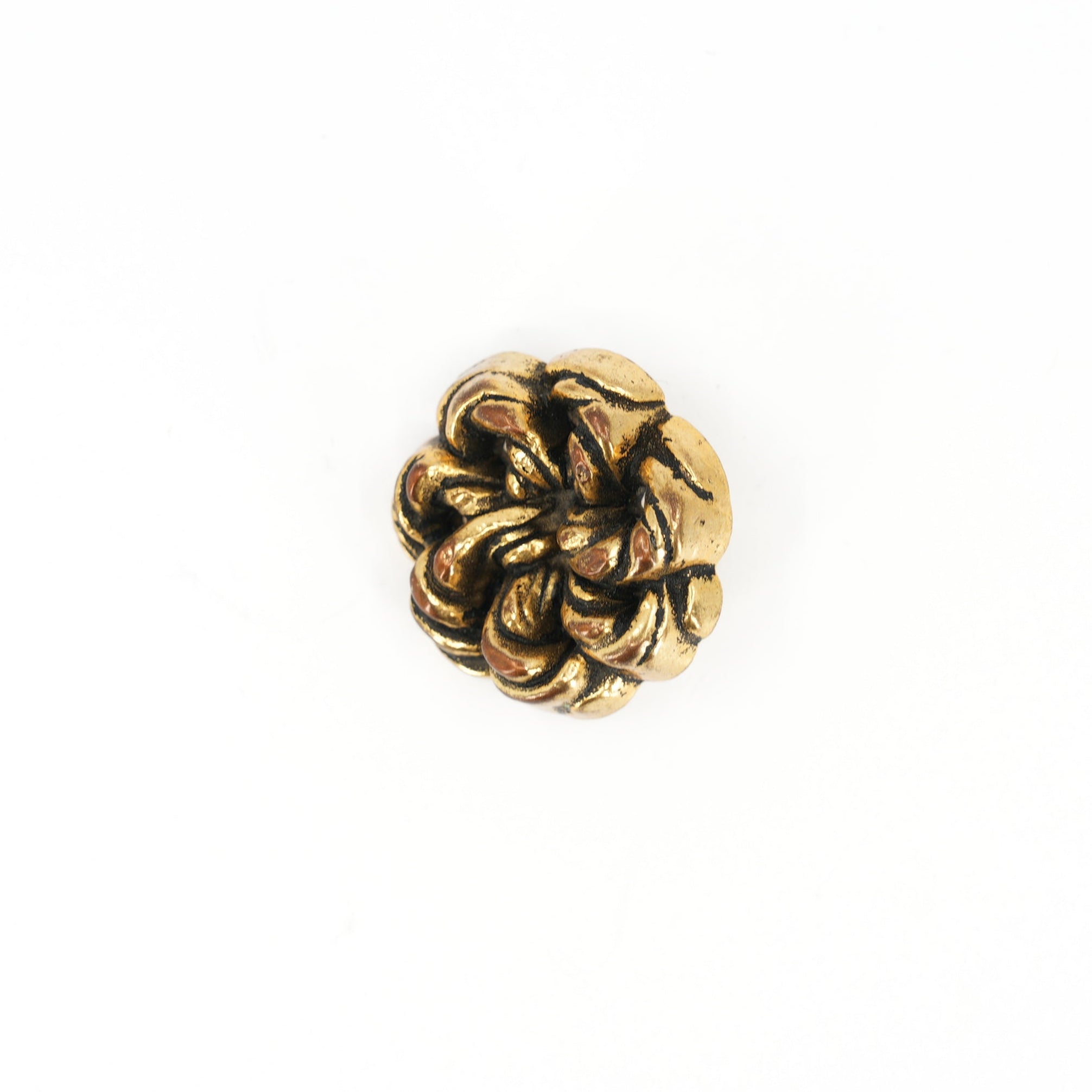 Baroque Floral Buttons, 2.6 cm (1.02 in) – Antique Gold Tone Metal (Set of 7)