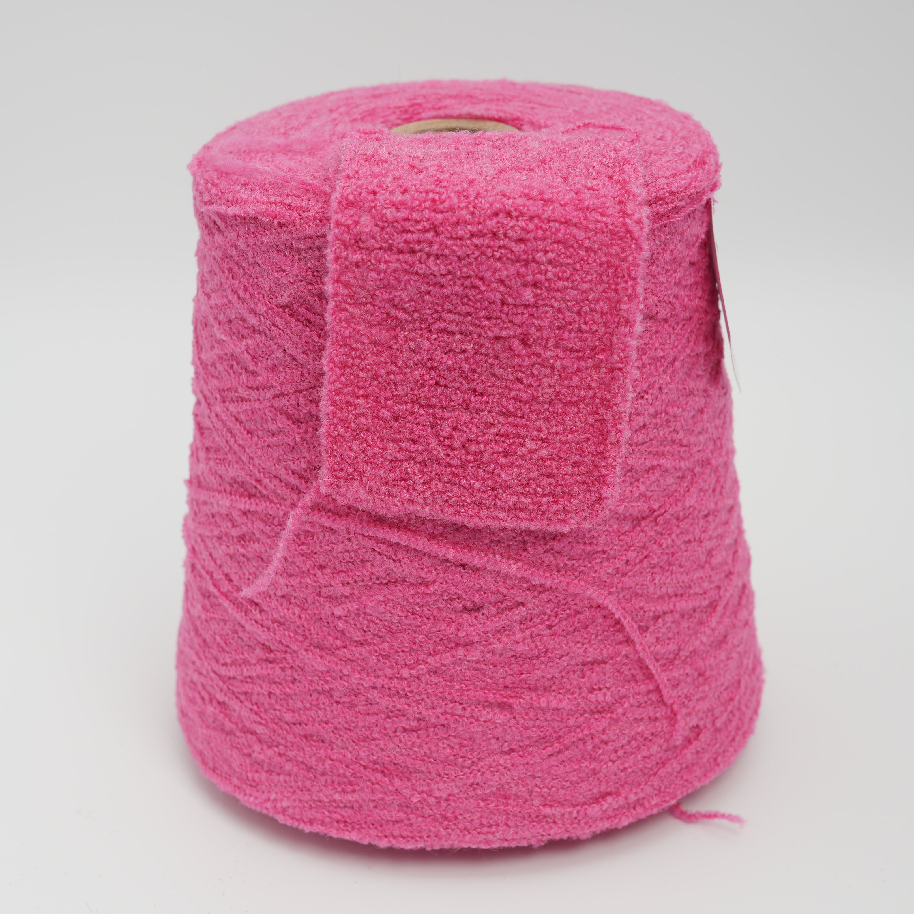Cologne 500m/100g (547yds/3.5oz), Pink Cloud – Merino Wool, Silk, Polyamide & Elastane Blend
