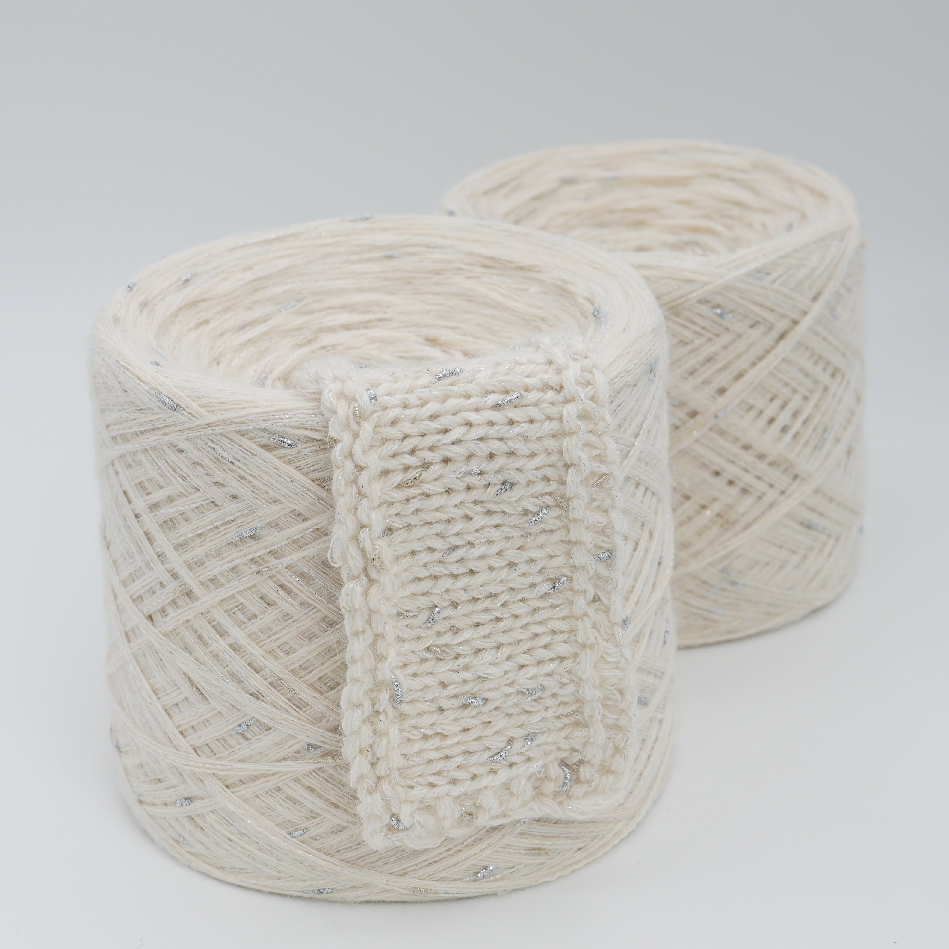 Yarnix – Creamy Yogurt – Merino, Mohair, Cashmere, Silk, Viscose, Polyamide & Lurex Blend