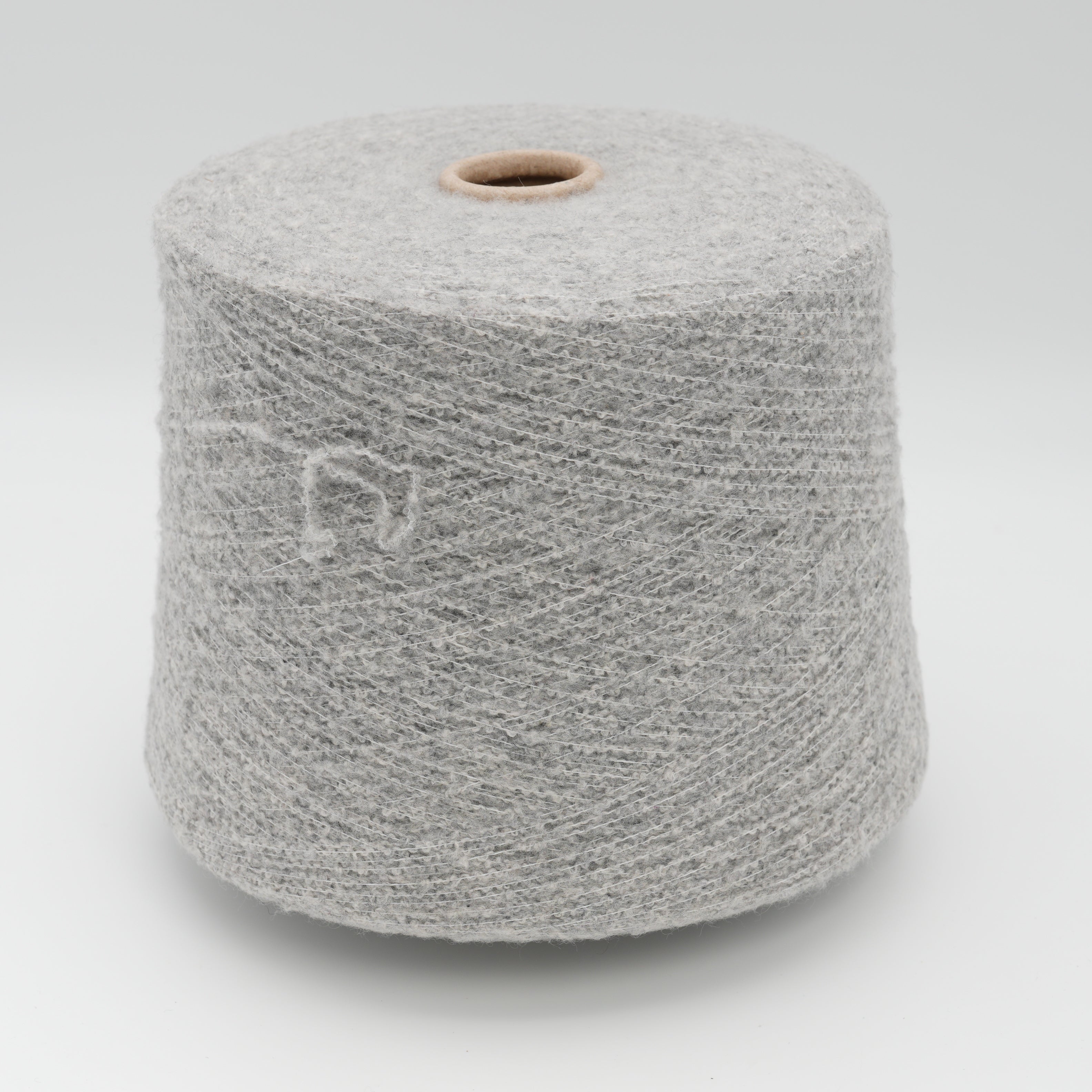 Ninetyfive Plume 5800 580m/100g (634yds/3.5oz) – 70WS/25PA/4WV/1EA