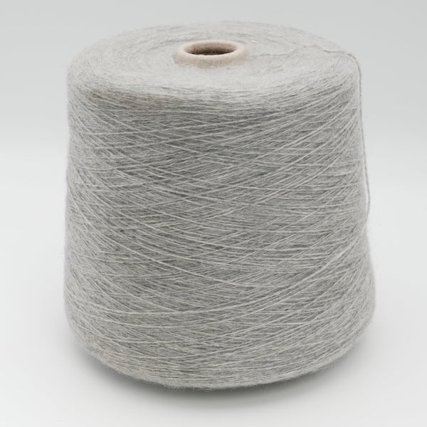 Confortable 2/13000 650m/100g (711yds/3.5oz) – 50WM/50WV