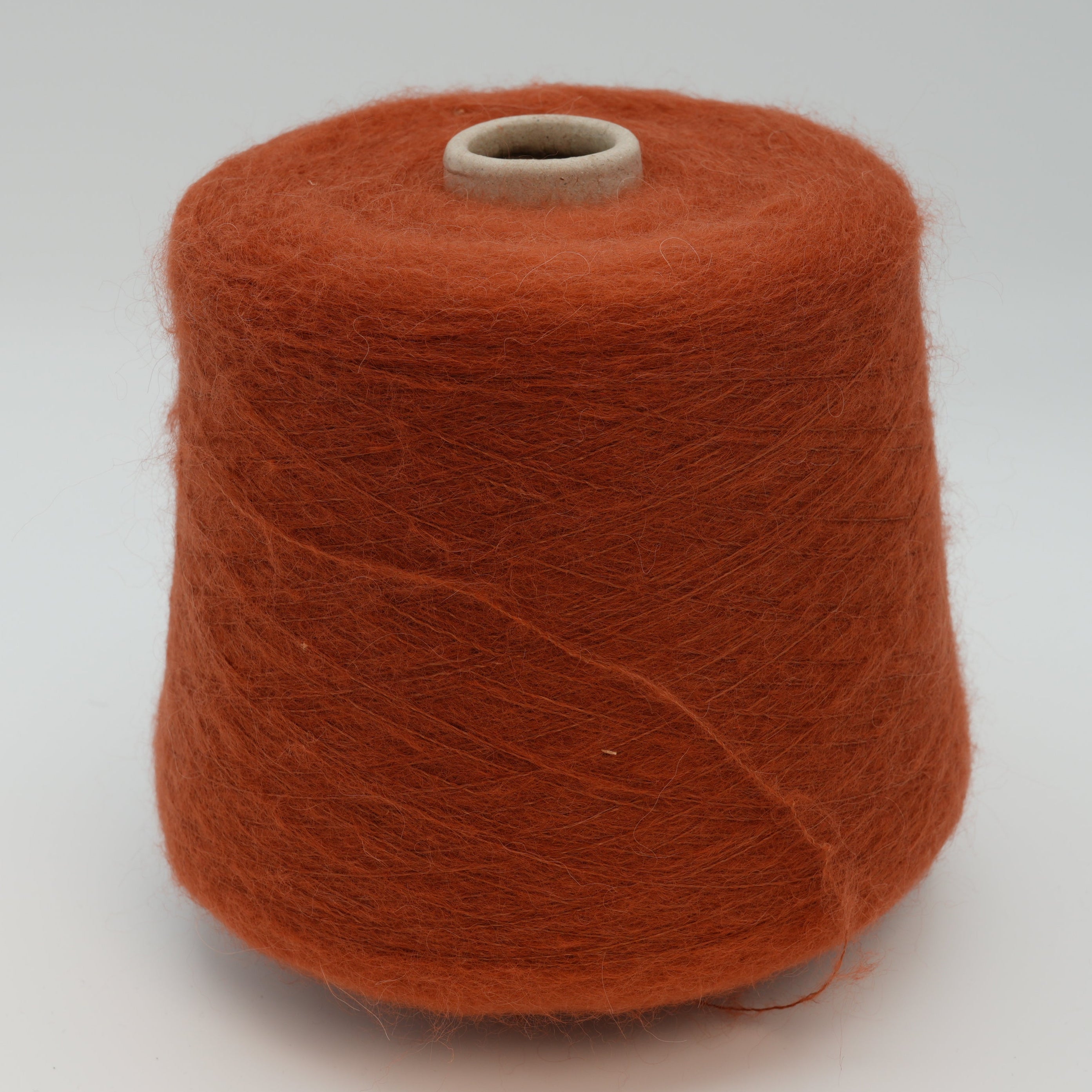 Precius 9500 950m/100g (1039yds/3.5oz) – 35WM 35WP 30PA