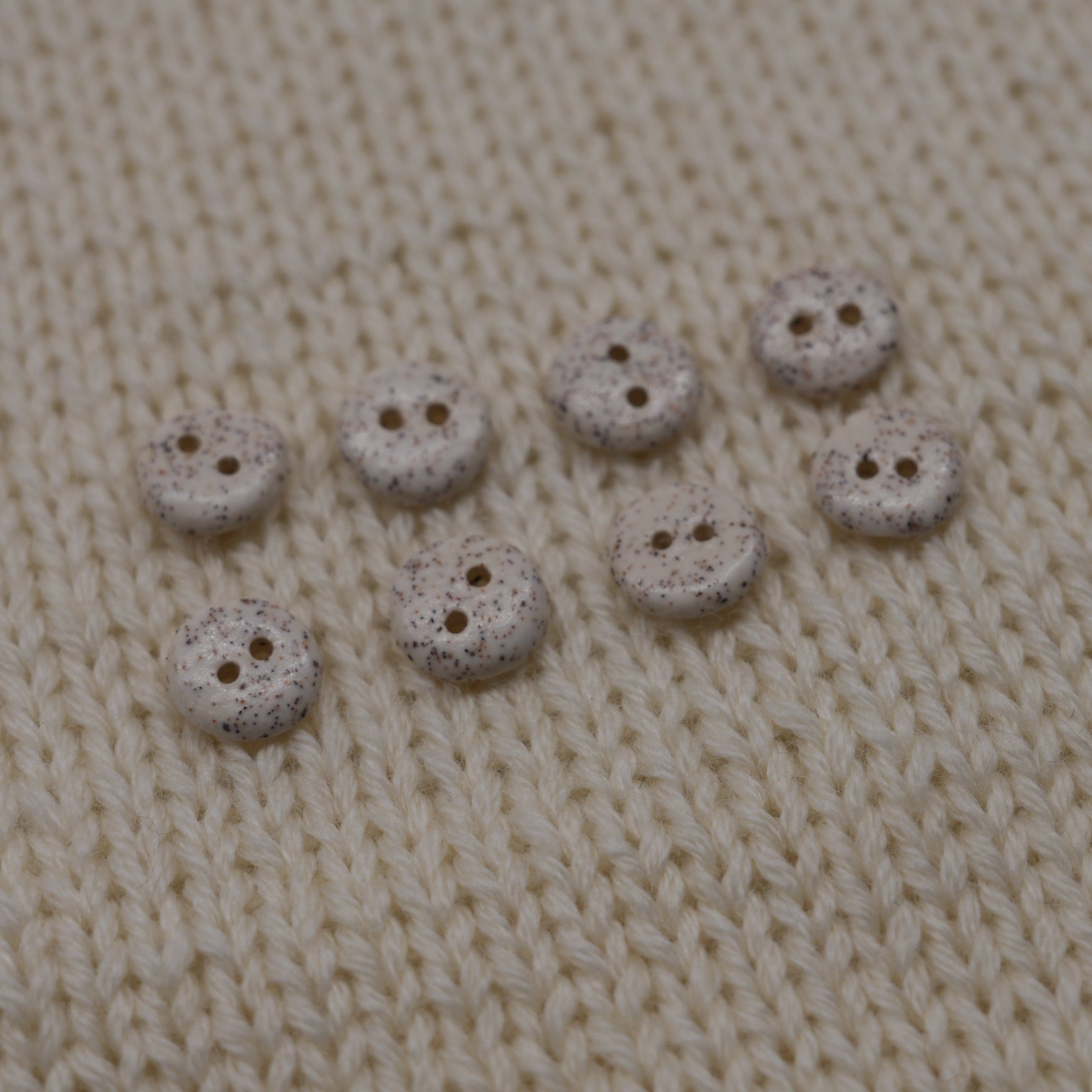Lina Mi Ceramic Buttons – Handcrafted Elegance